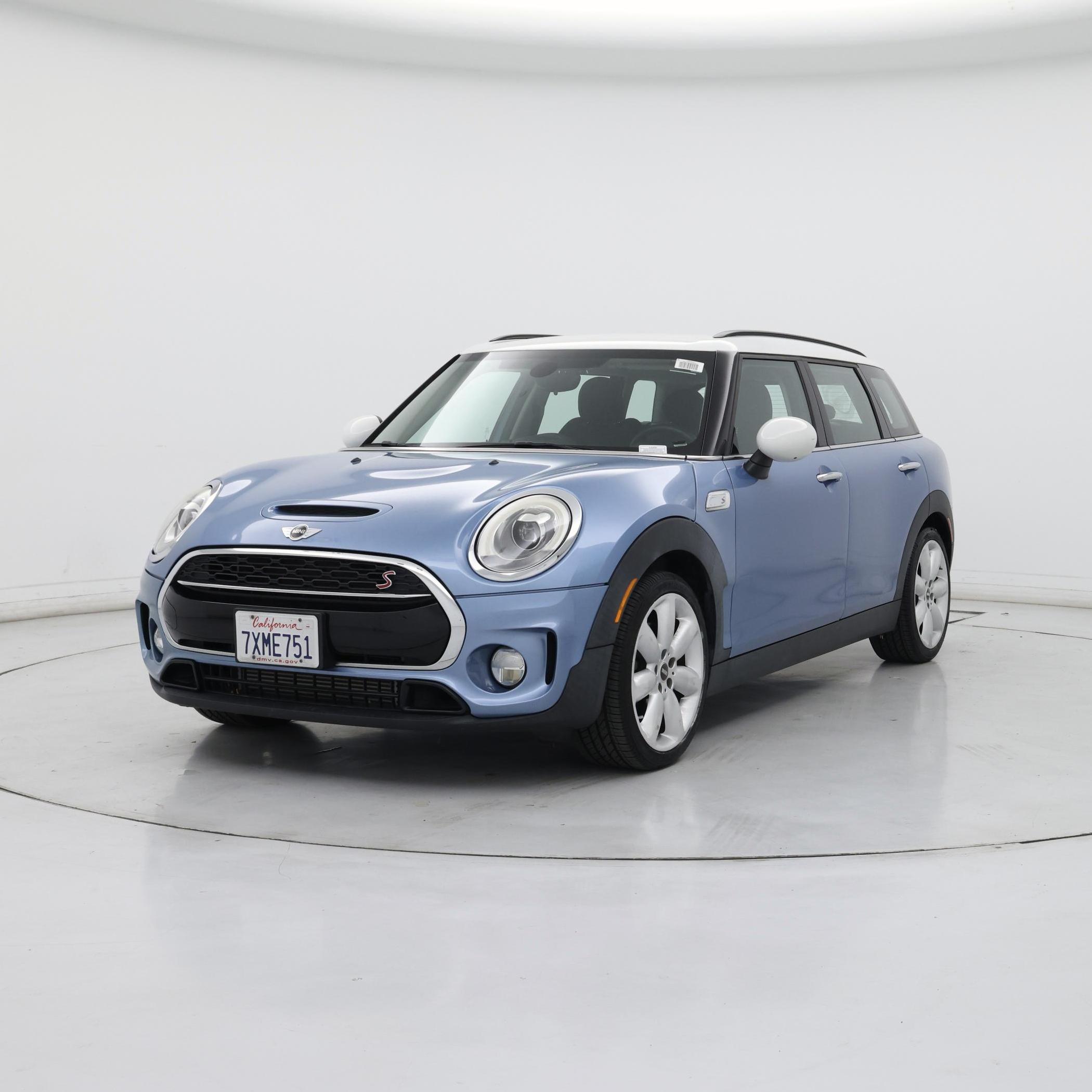 Thumbnail: 2017 MINI Cooper Clubman - 4