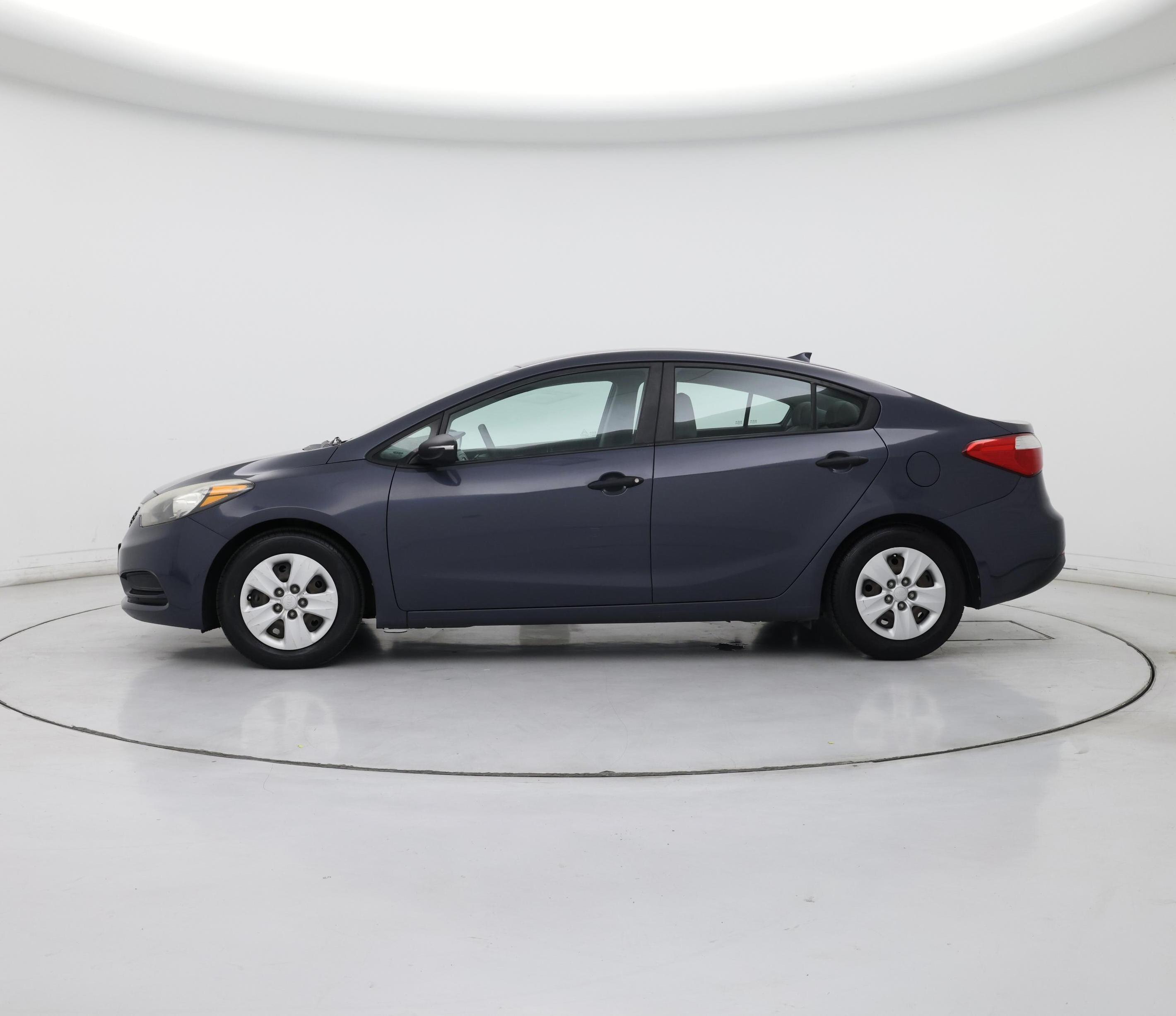 Thumbnail: 2015 Kia Forte - 3