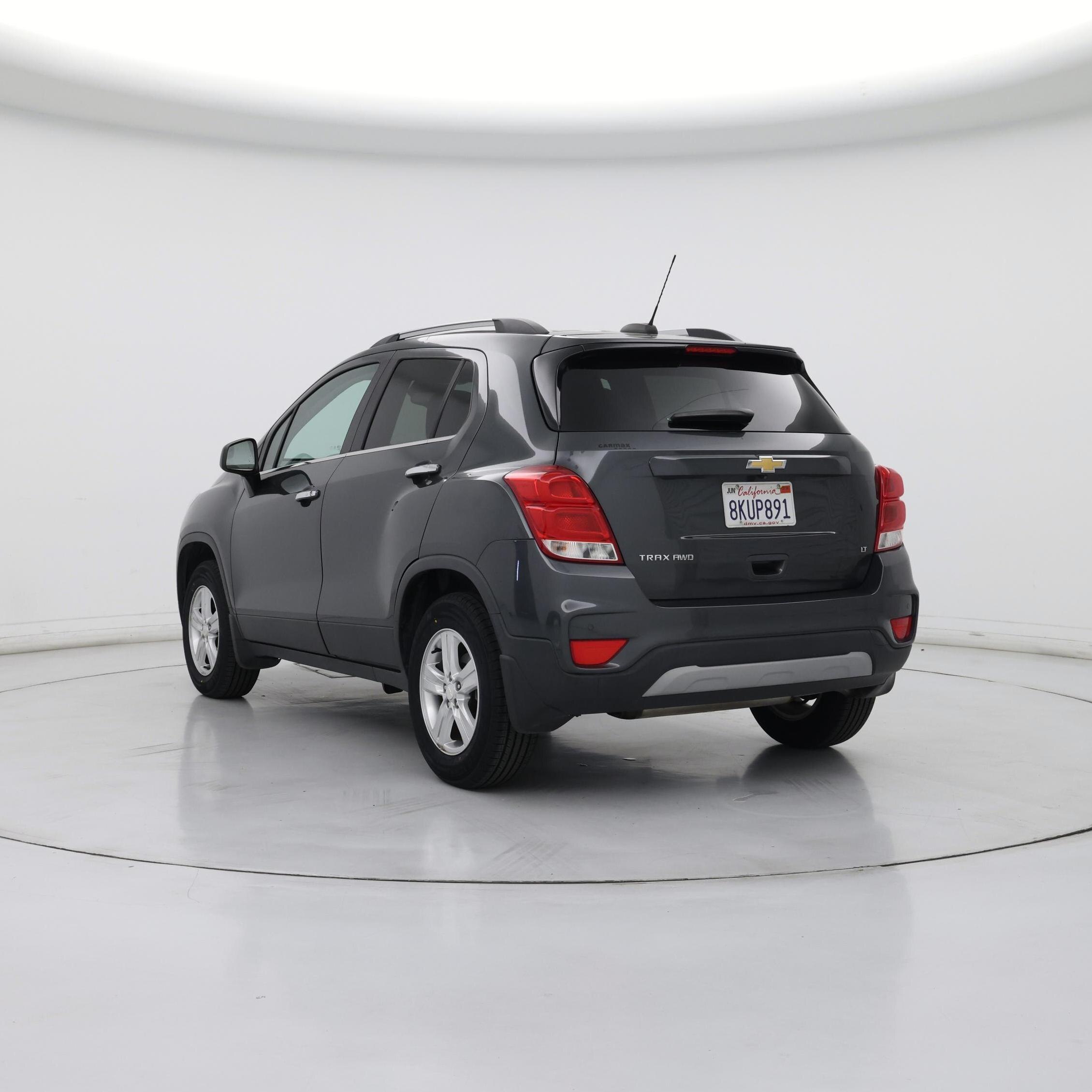 Thumbnail: 2019 Chevrolet Trax - 2