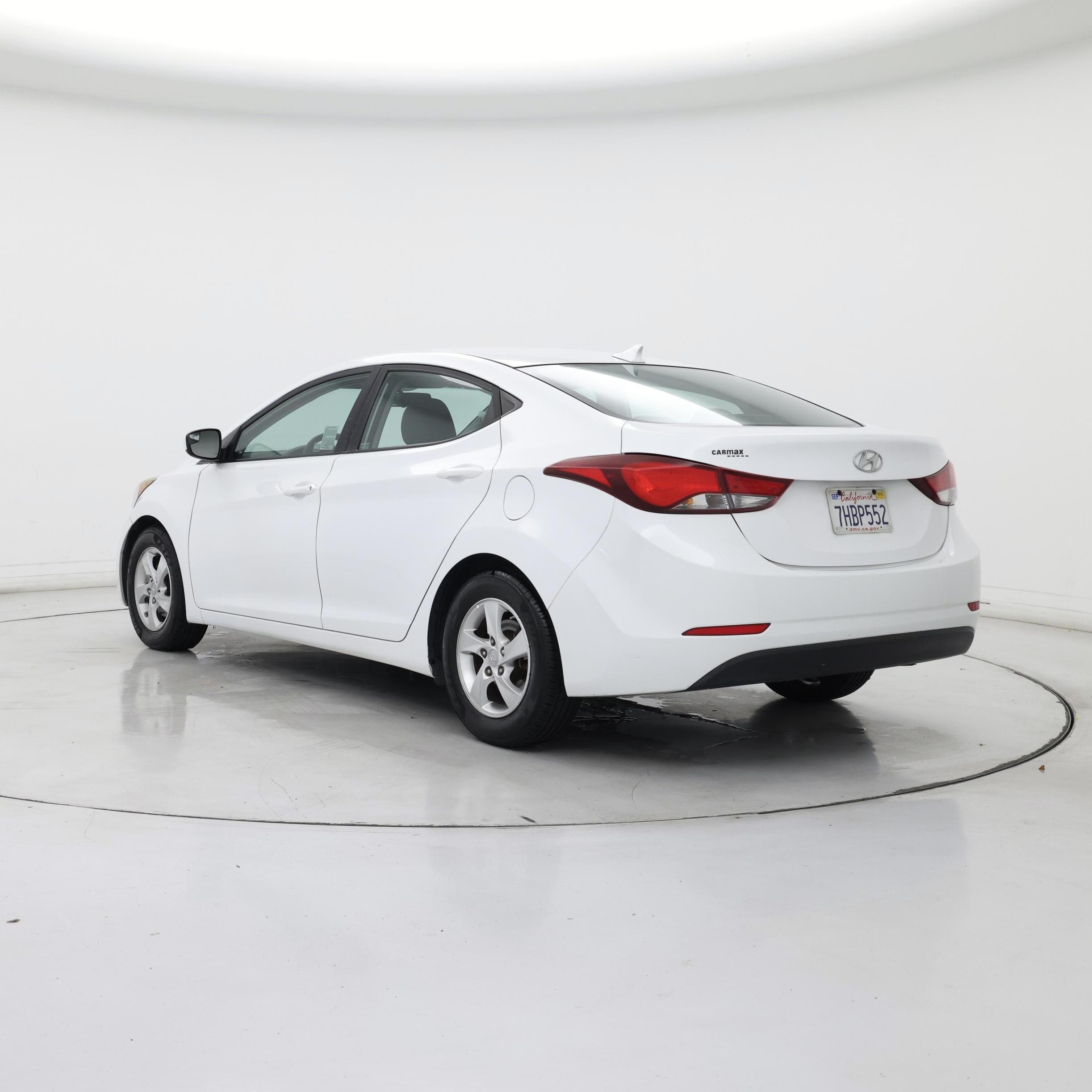 Thumbnail: 2015 Hyundai Elantra - 2