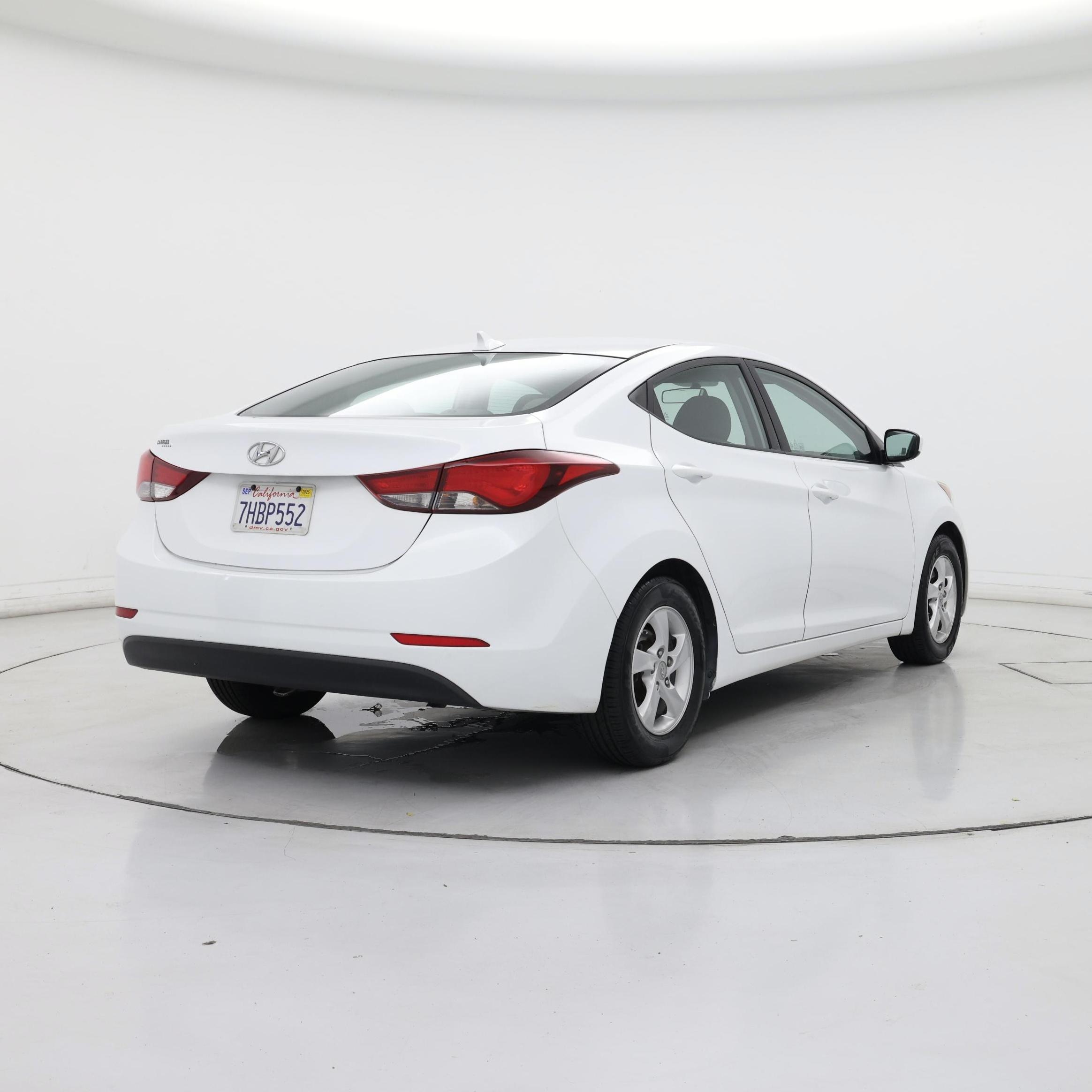 Thumbnail: 2015 Hyundai Elantra - 8