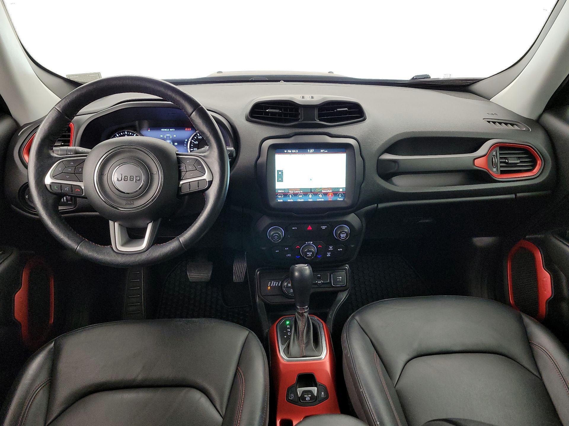 Thumbnail: 2019 Jeep Renegade - 9
