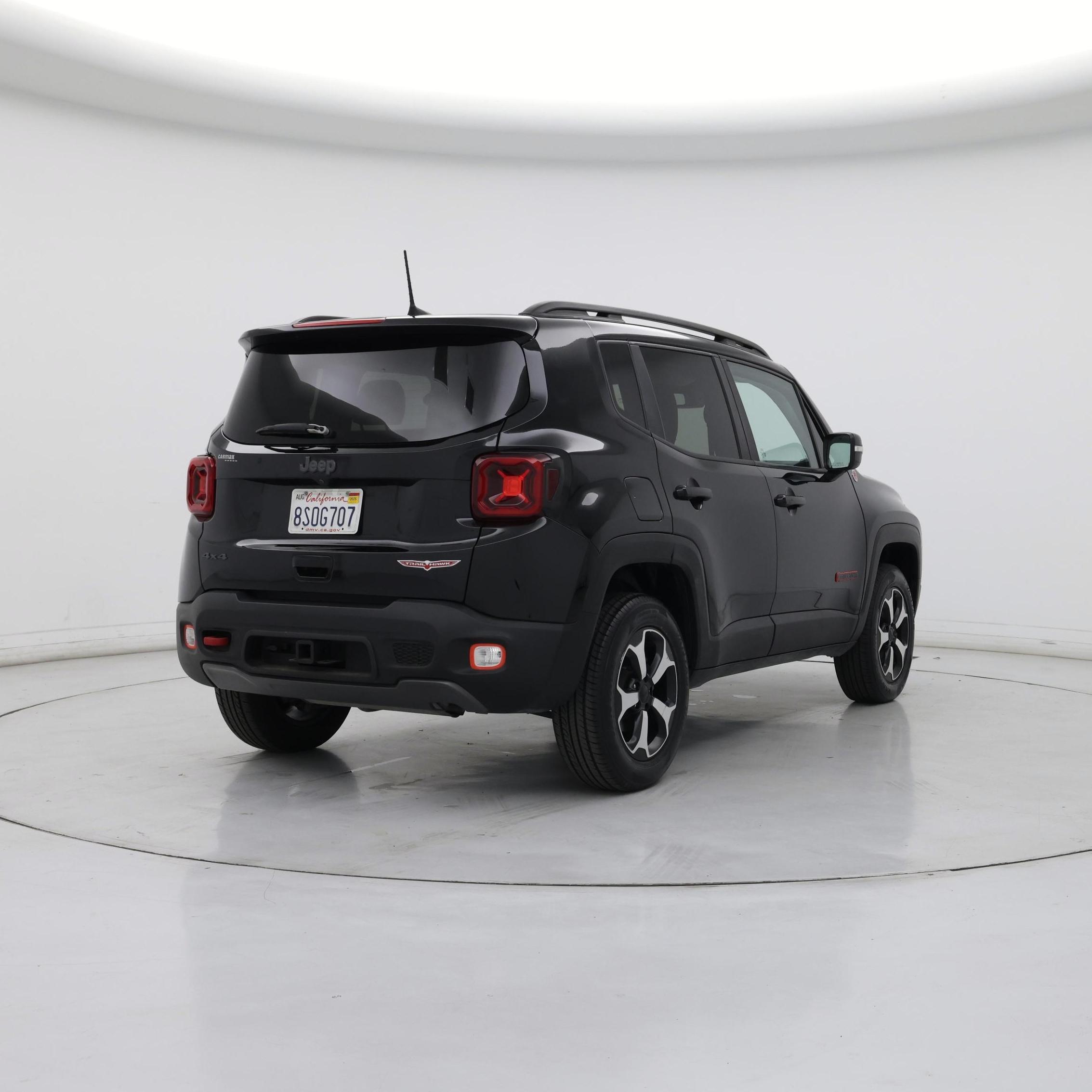 Thumbnail: 2019 Jeep Renegade - 8