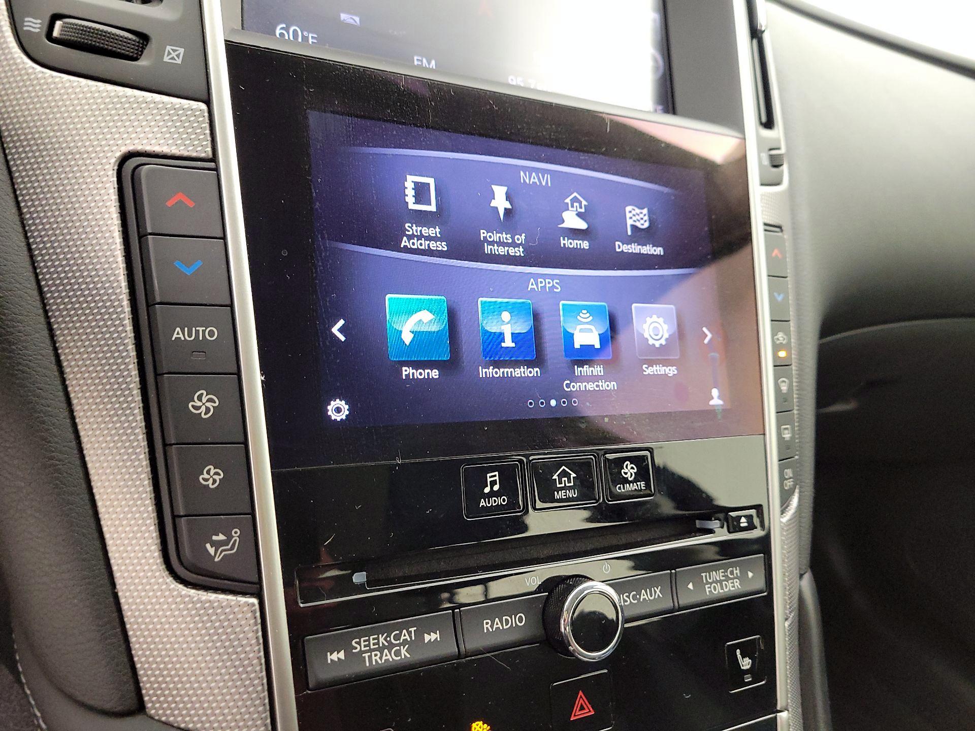 Thumbnail: 2015 INFINITI Q50 - 17