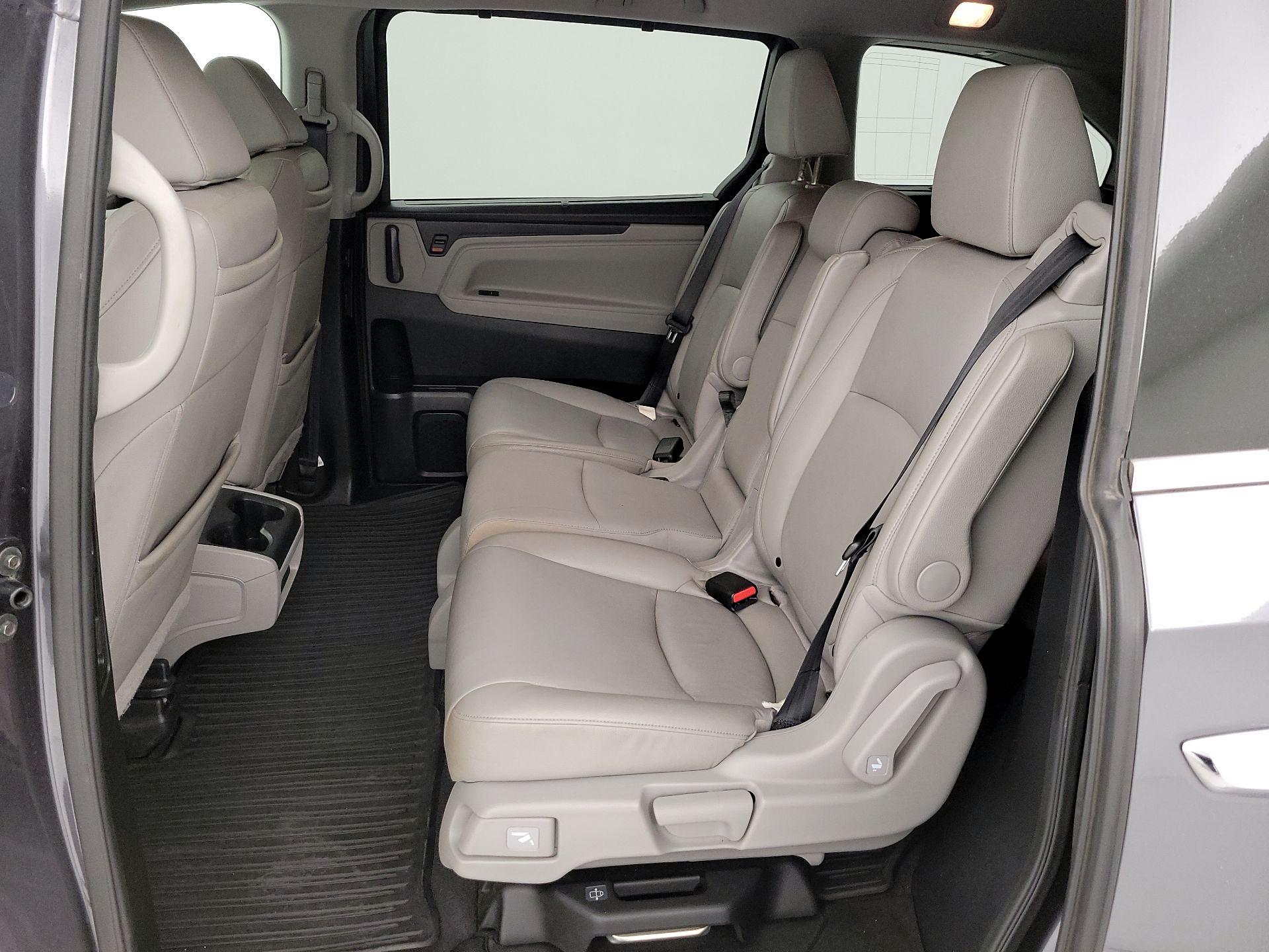 Thumbnail: 2018 Honda Odyssey - 20