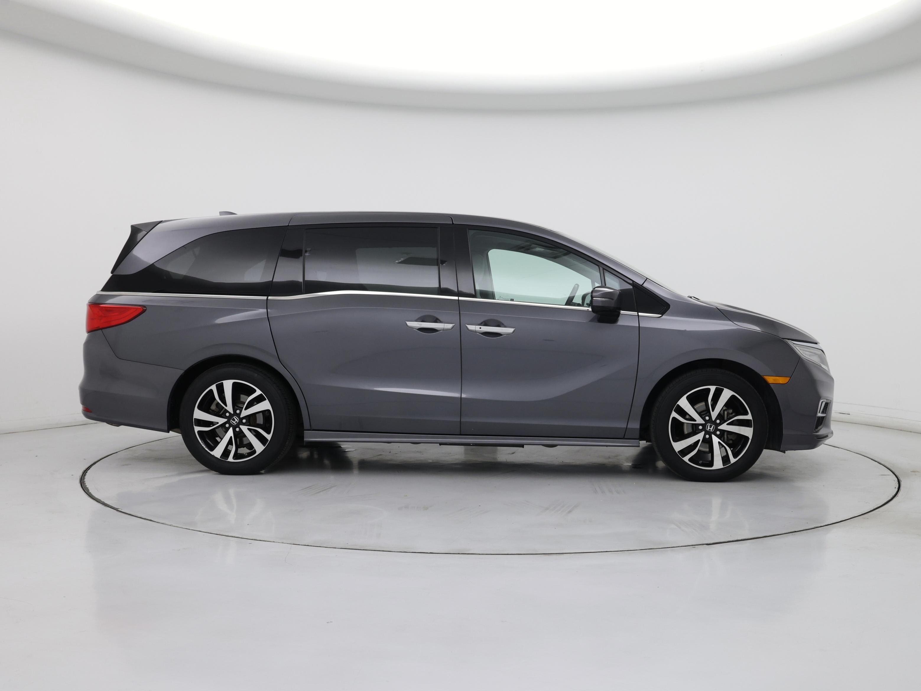 Thumbnail: 2018 Honda Odyssey - 7