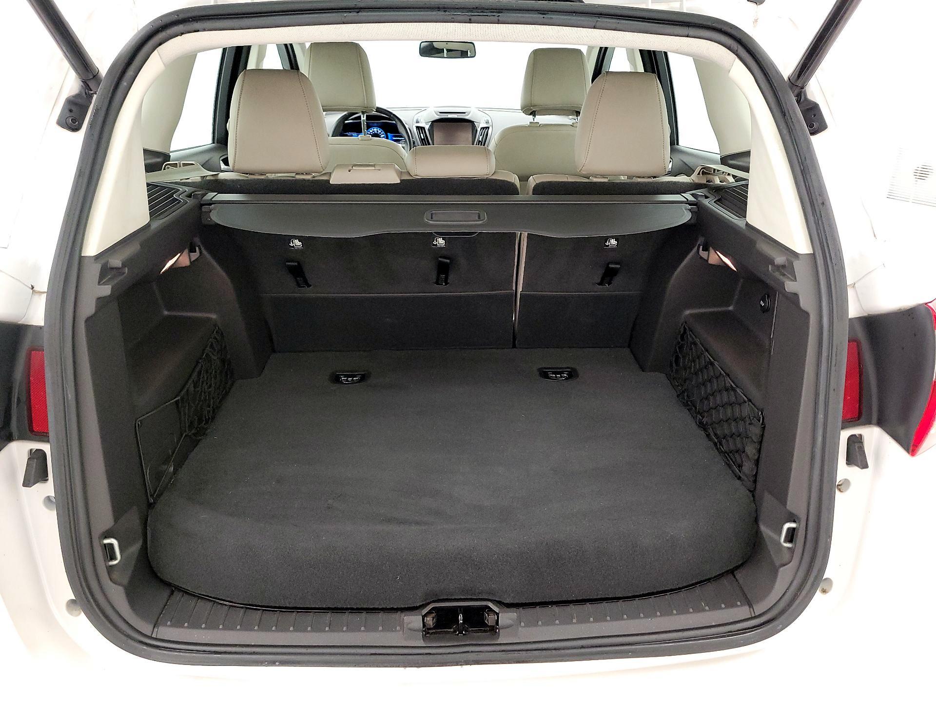 Thumbnail: 2015 Ford C-Max - 20