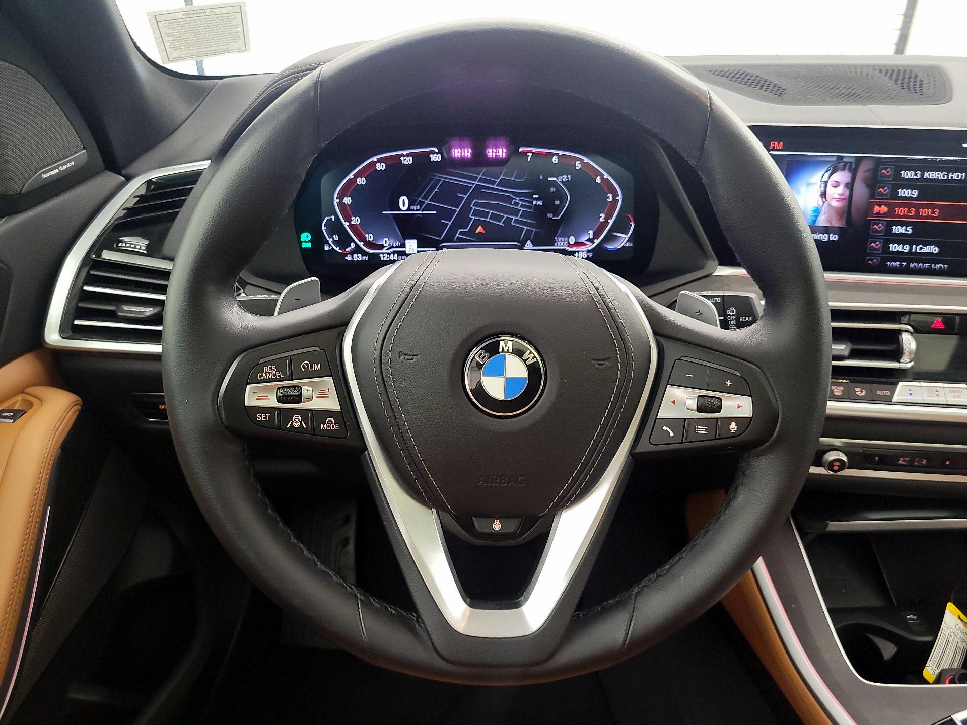 Thumbnail: 2023 BMW X5 - 10