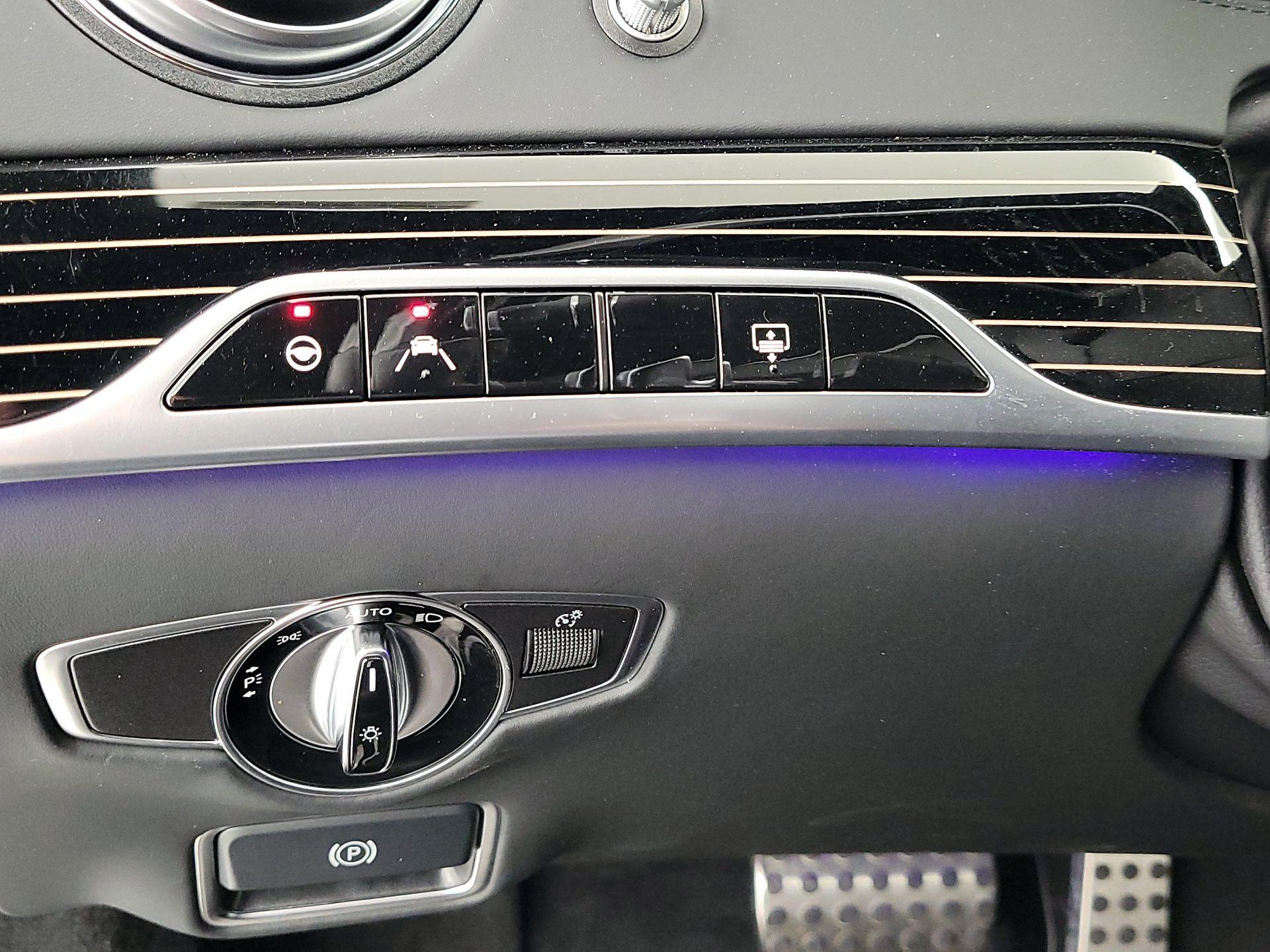 Thumbnail: 2018 Mercedes-Benz S-Class - 13