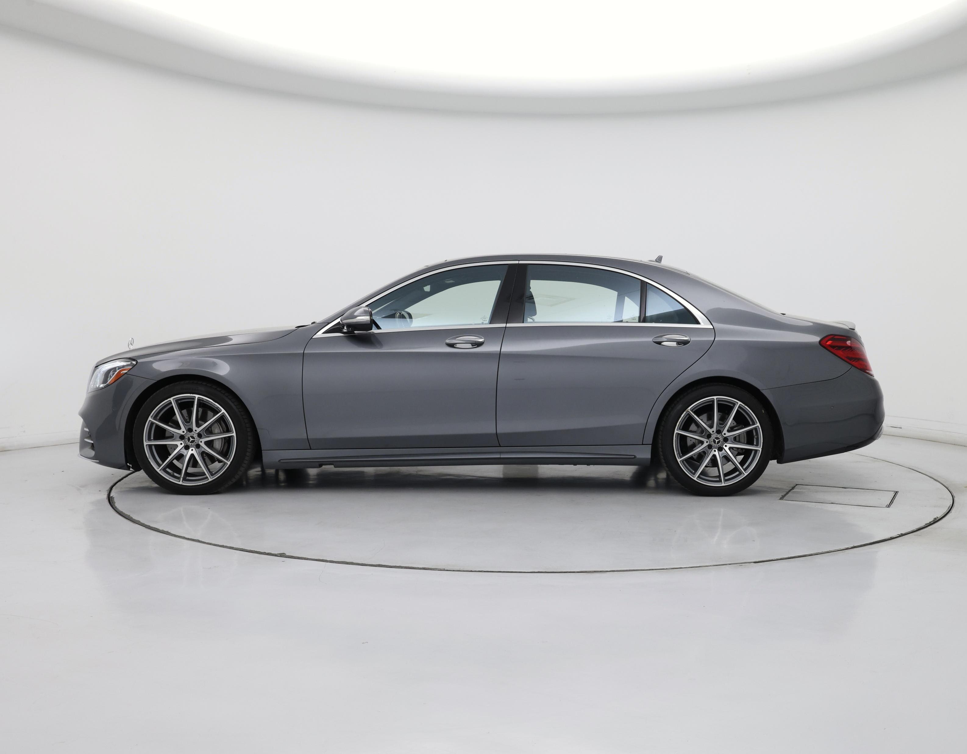 Thumbnail: 2018 Mercedes-Benz S-Class - 3