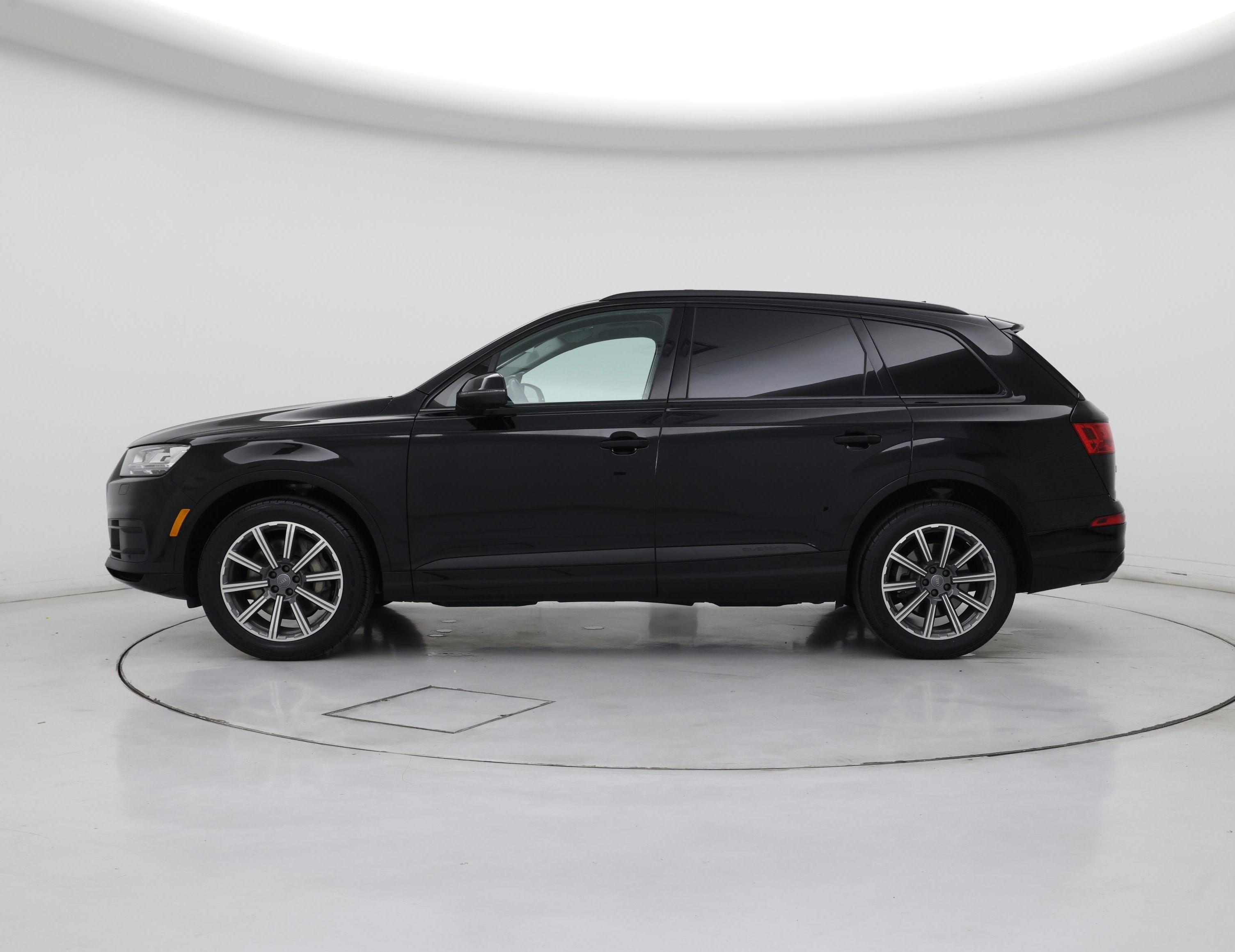 Thumbnail: 2019 Audi Q7 - 3