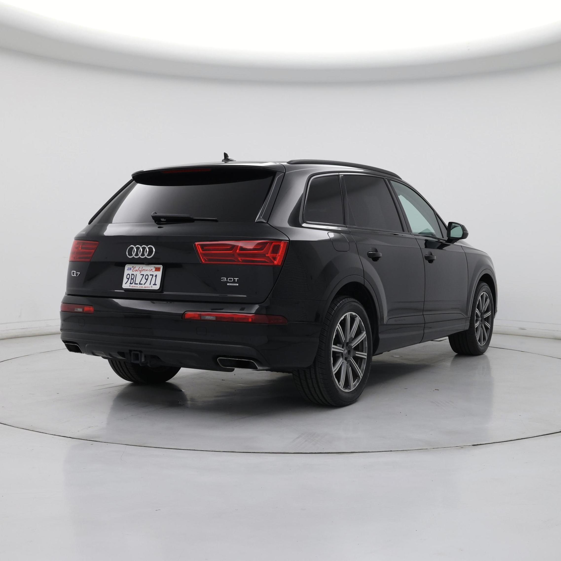 Thumbnail: 2019 Audi Q7 - 8