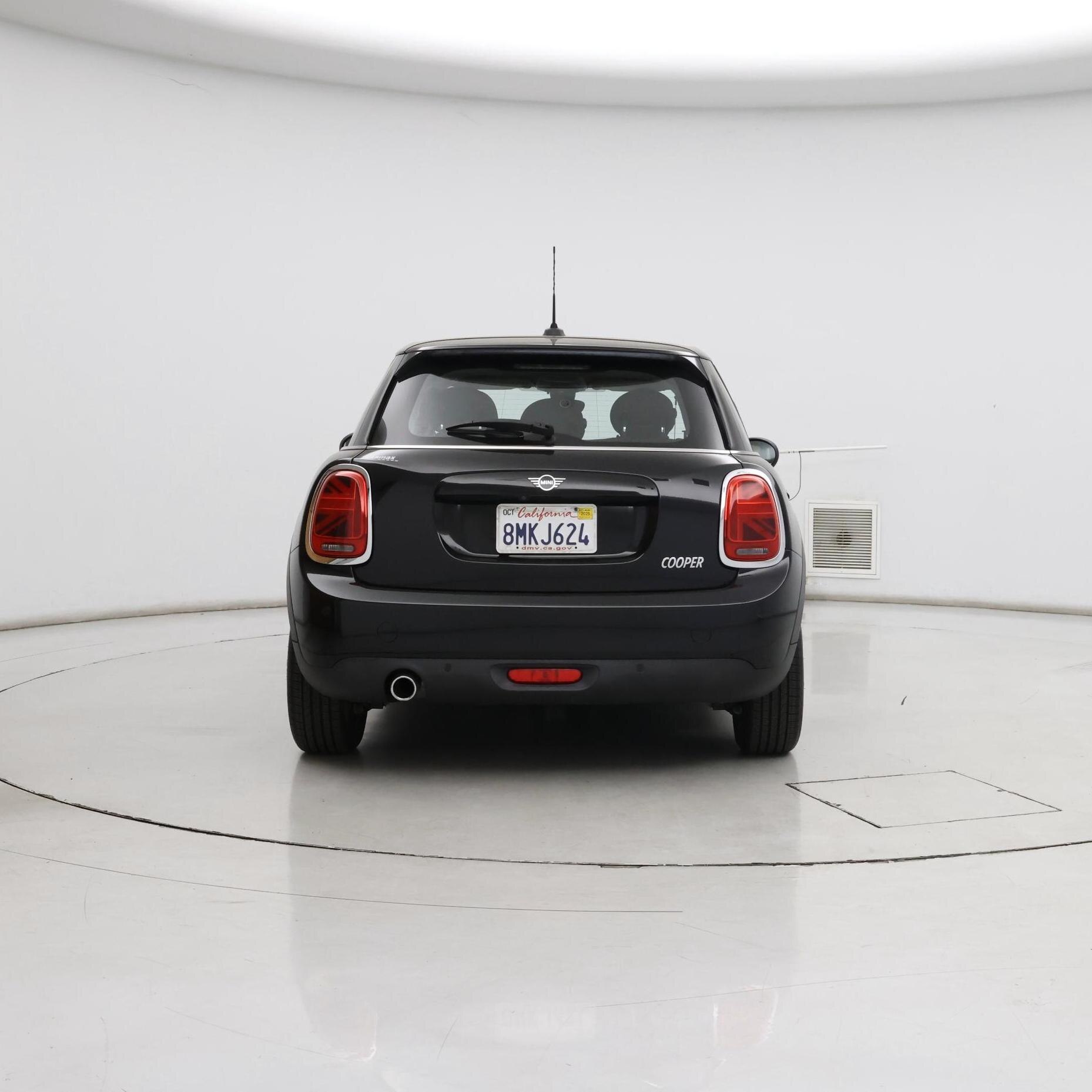 Thumbnail: 2020 MINI Cooper Hardtop - 6