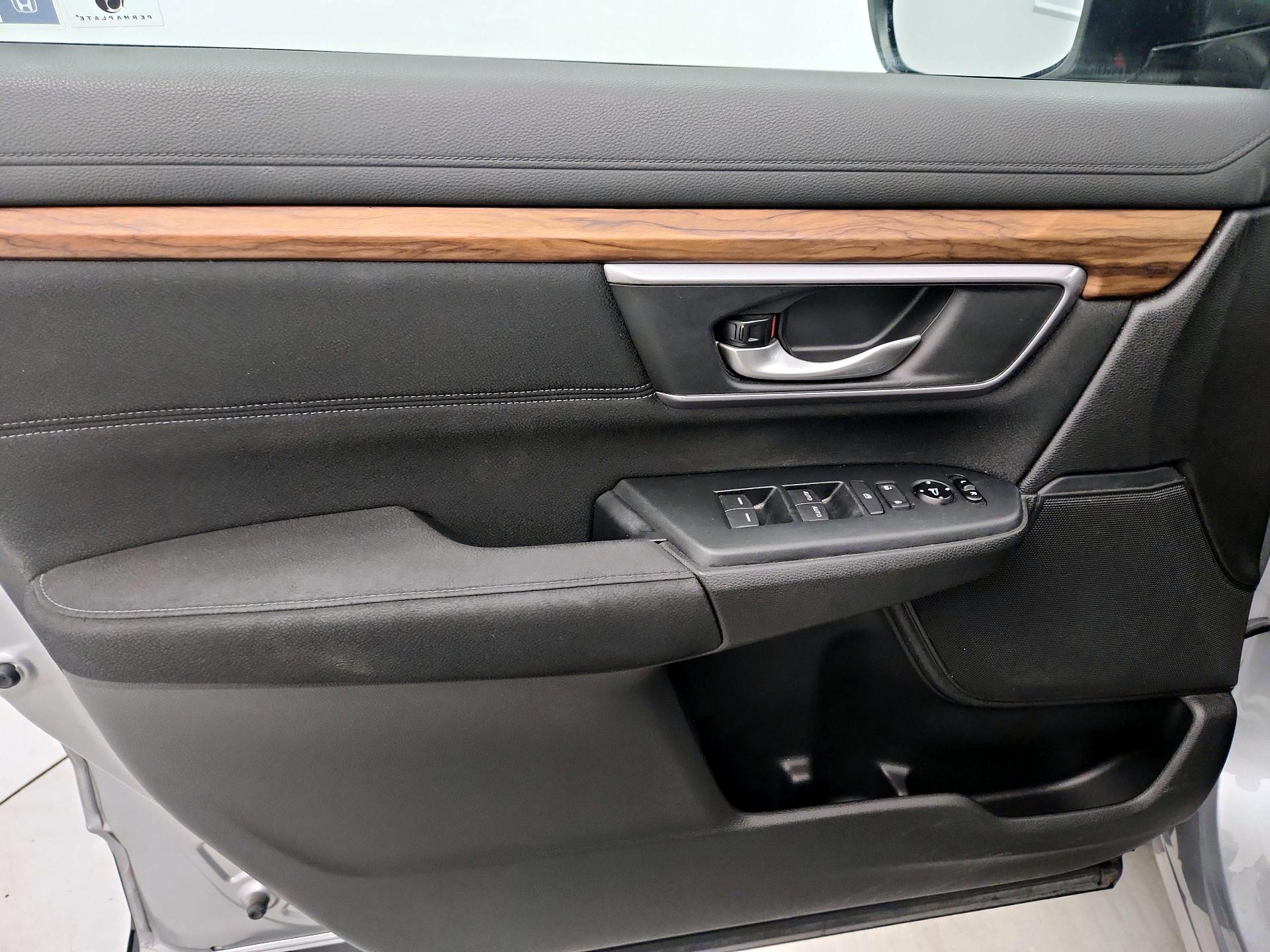 Thumbnail: 2017 Honda CR-V - 12