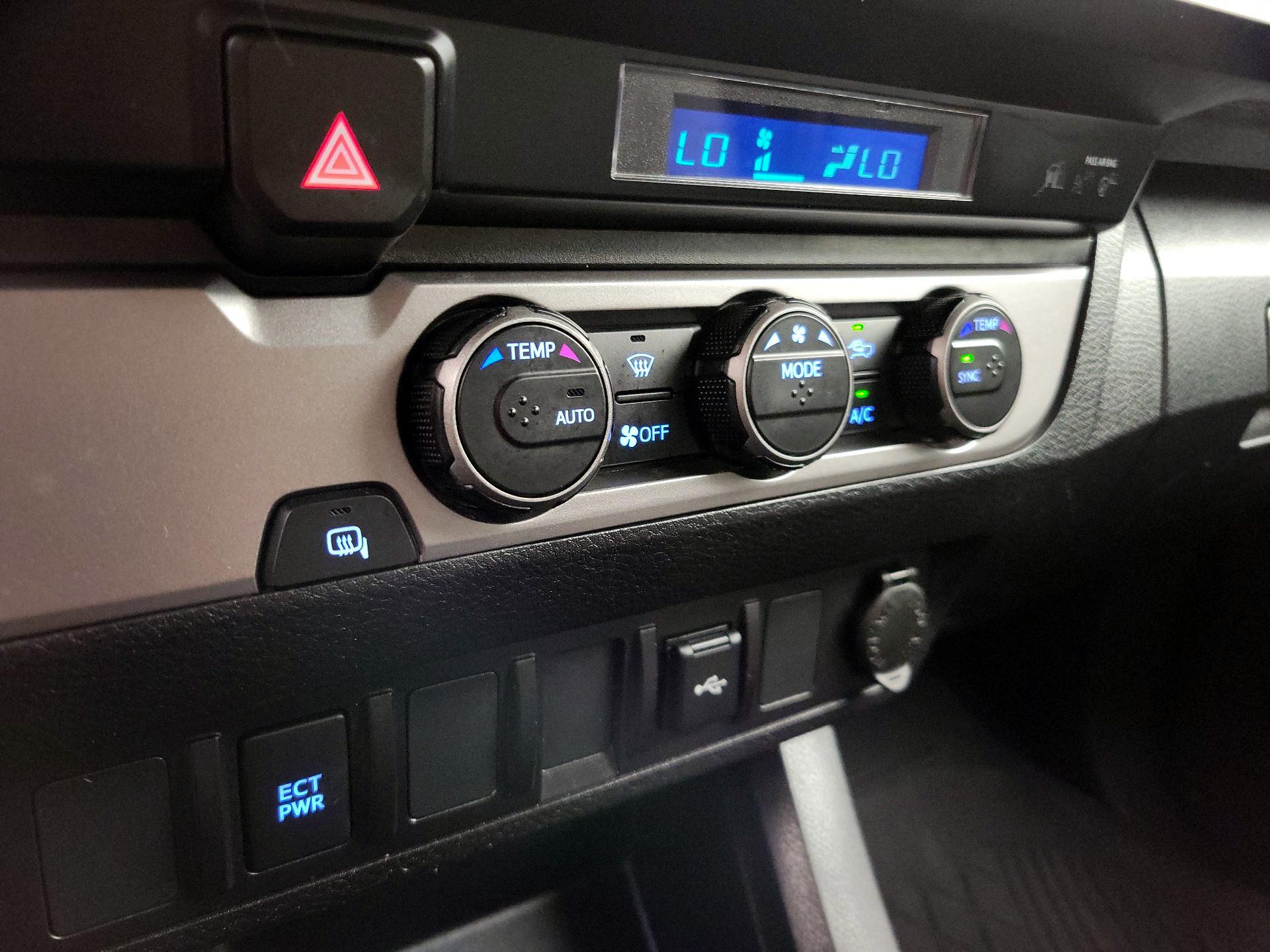 Thumbnail: 2023 Toyota Tacoma - 16