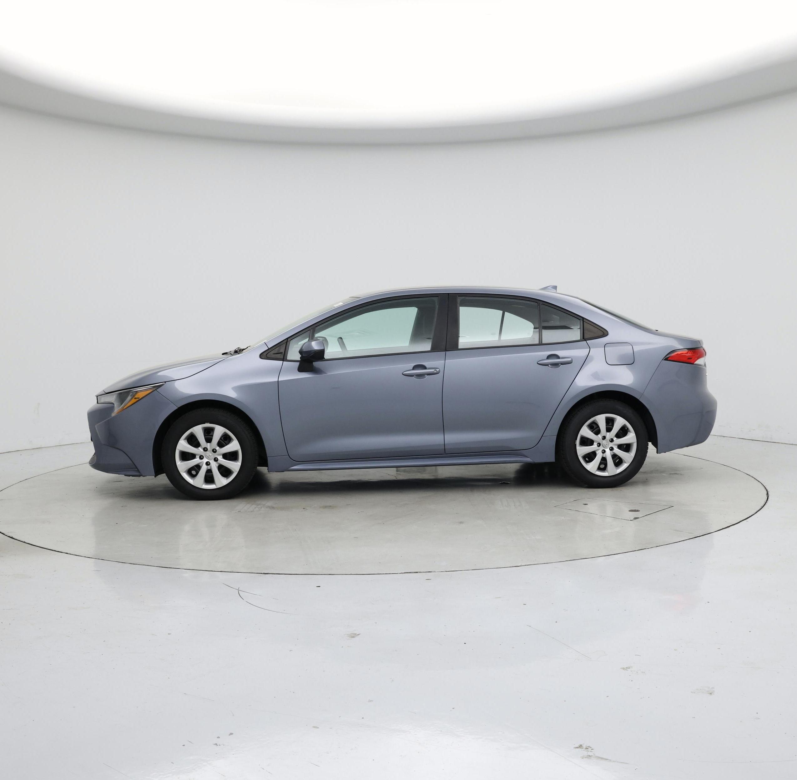 Thumbnail: 2022 Toyota Corolla - 3