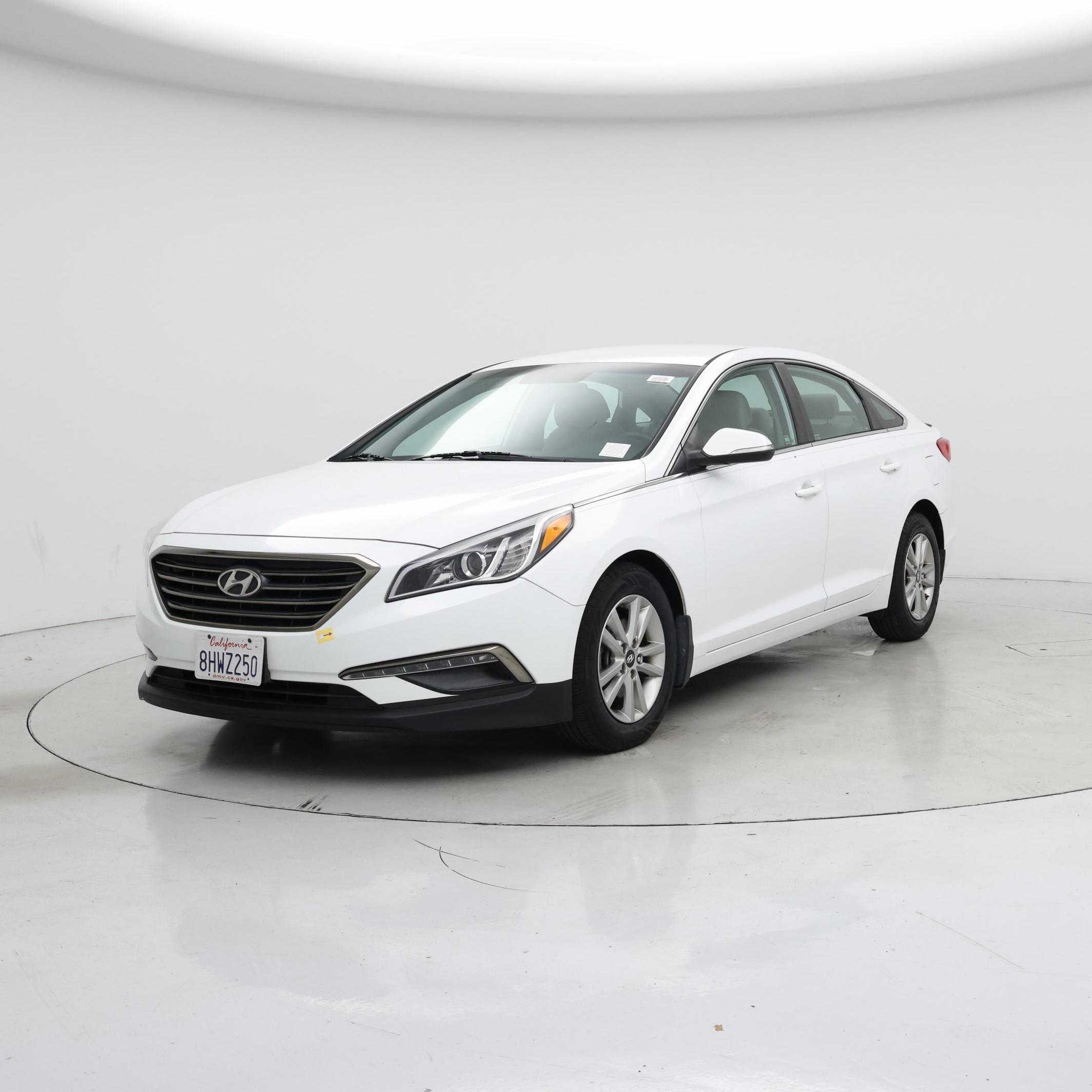 Thumbnail: 2015 Hyundai Sonata - 4