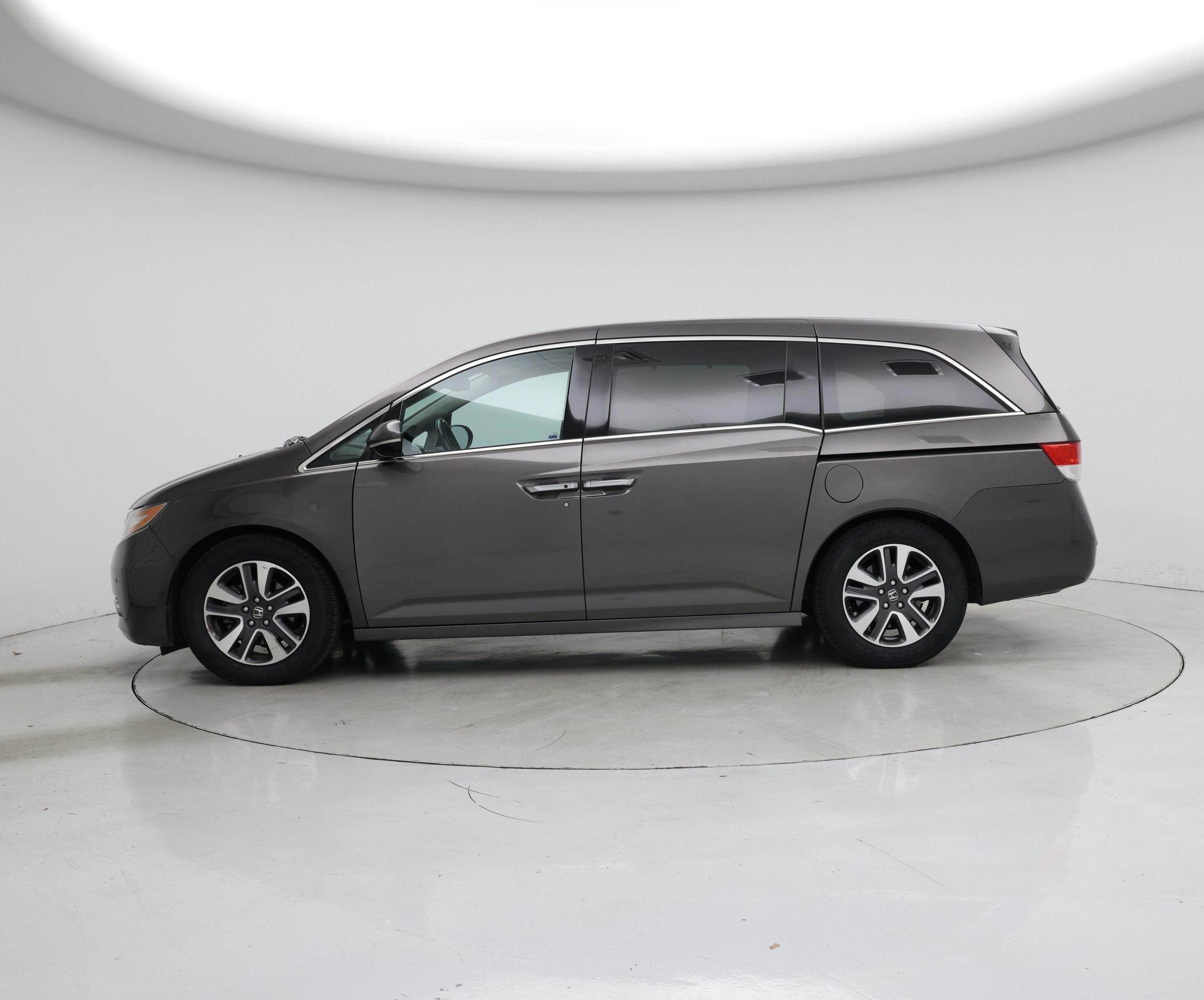 Thumbnail: 2016 Honda Odyssey - 3