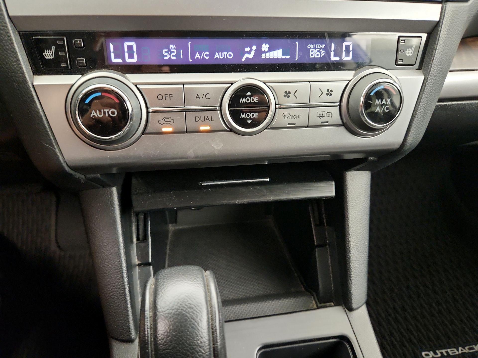 Thumbnail: 2015 Subaru Outback - 16