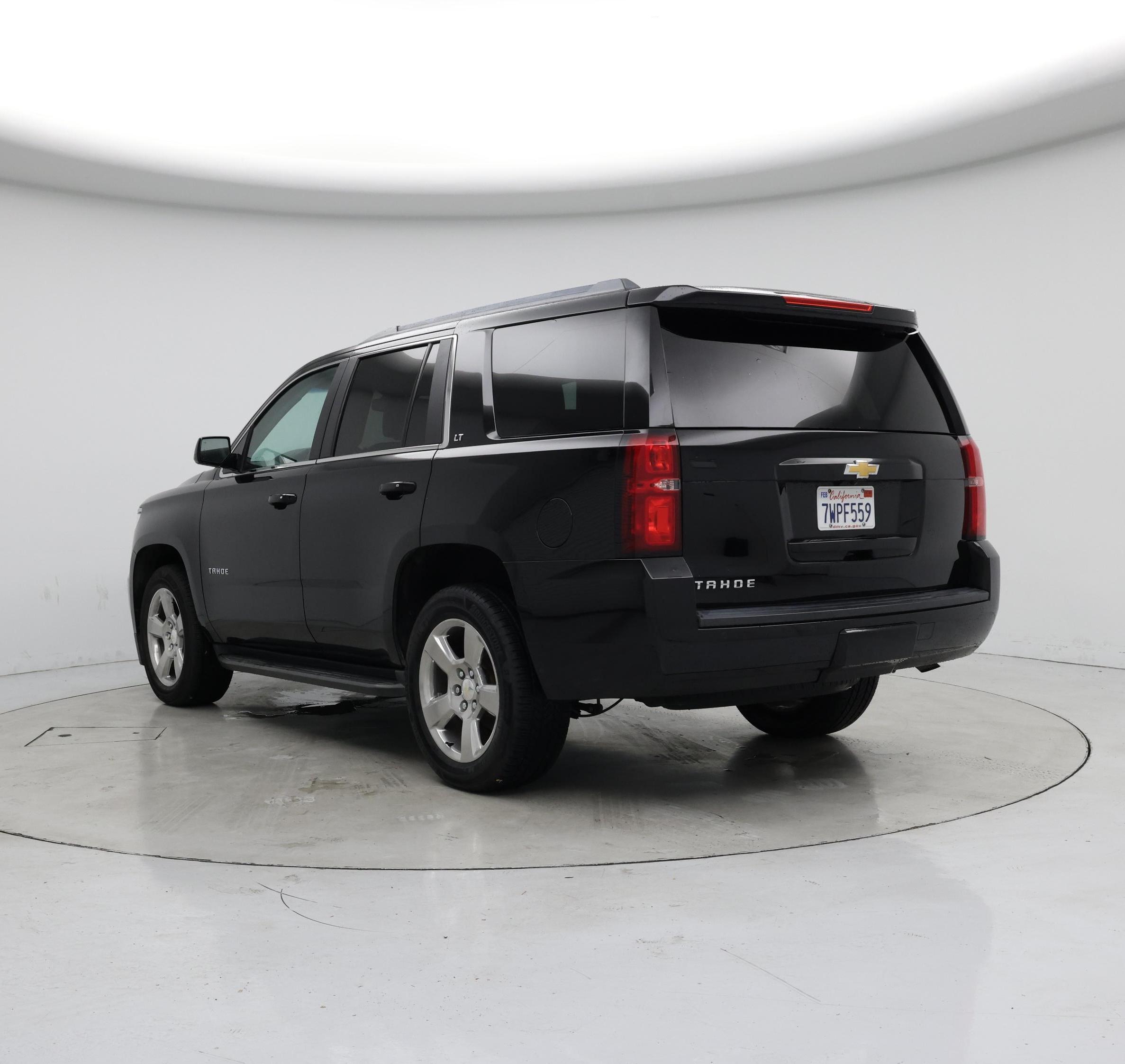 Thumbnail: 2017 Chevrolet Tahoe - 2