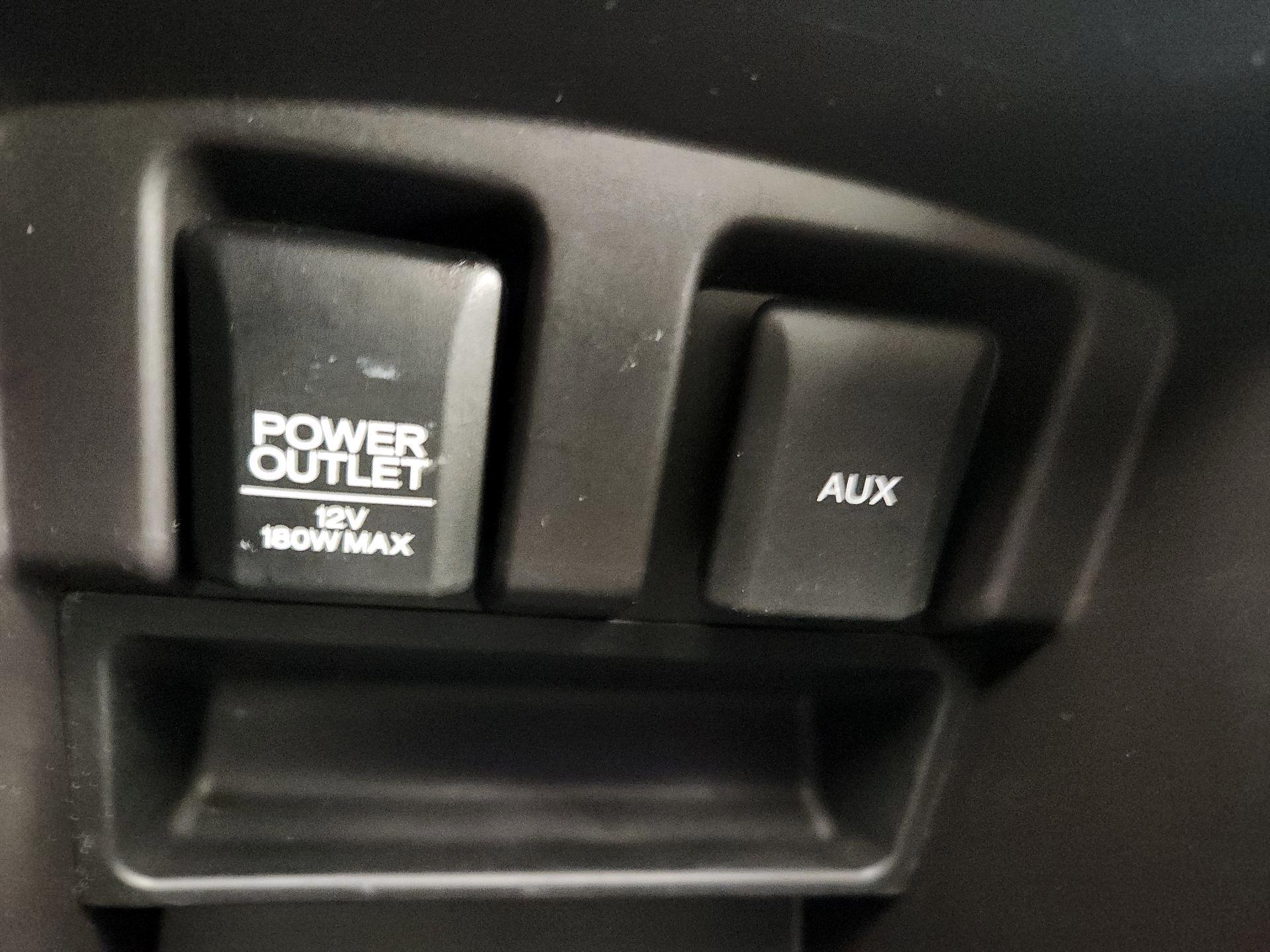 Thumbnail: 2015 Acura TLX - 18