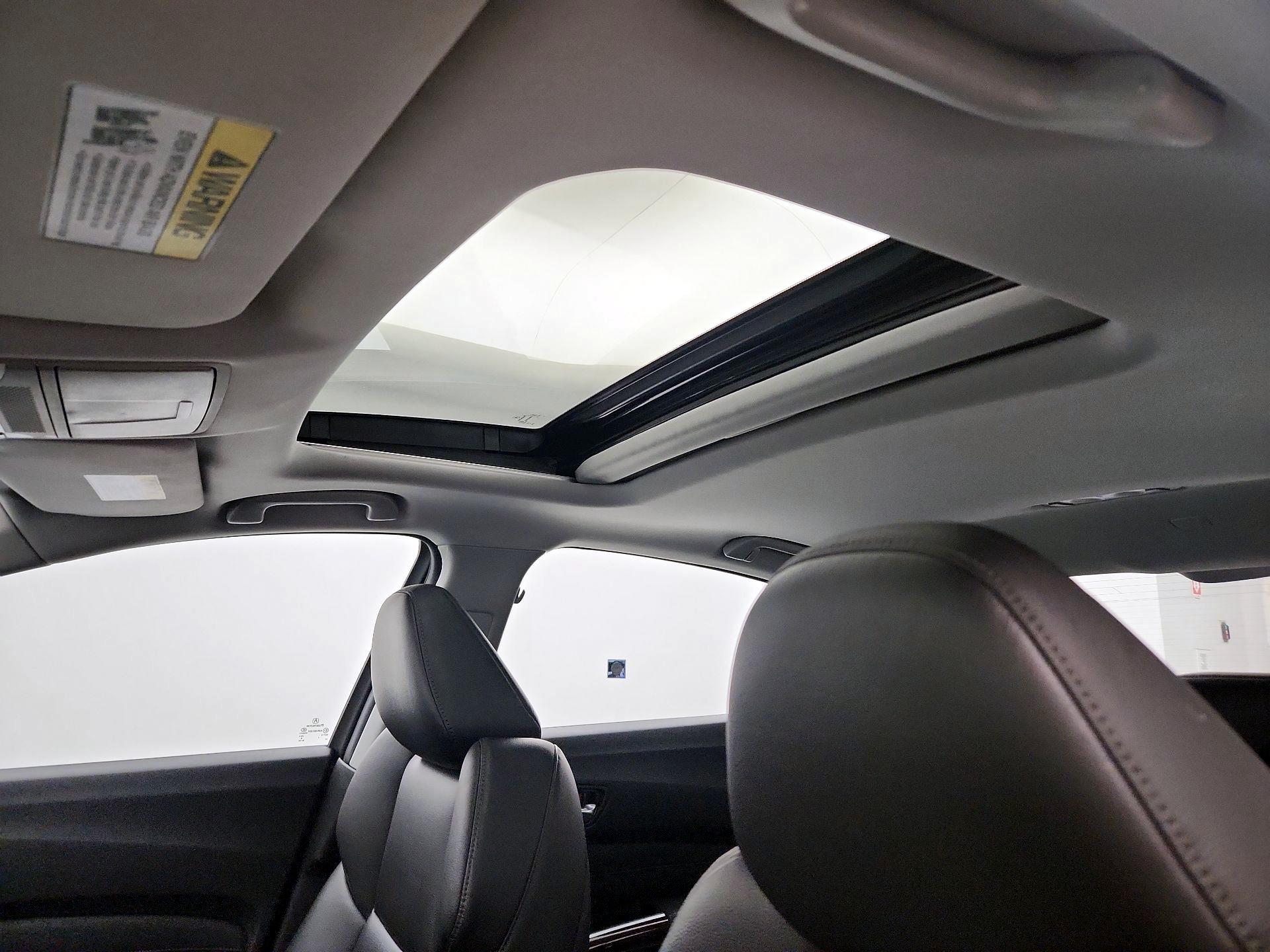 Thumbnail: 2015 Acura TLX - 19