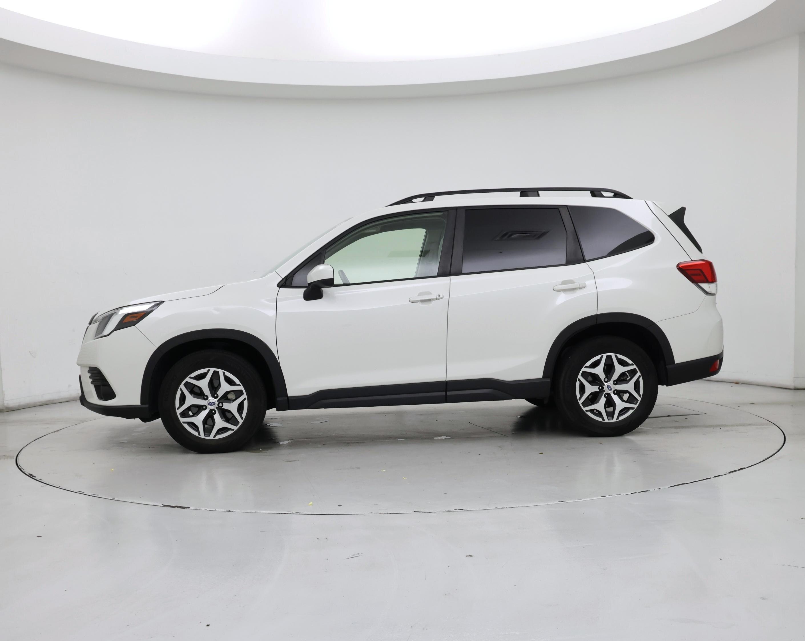 Thumbnail: 2023 Subaru Forester - 3