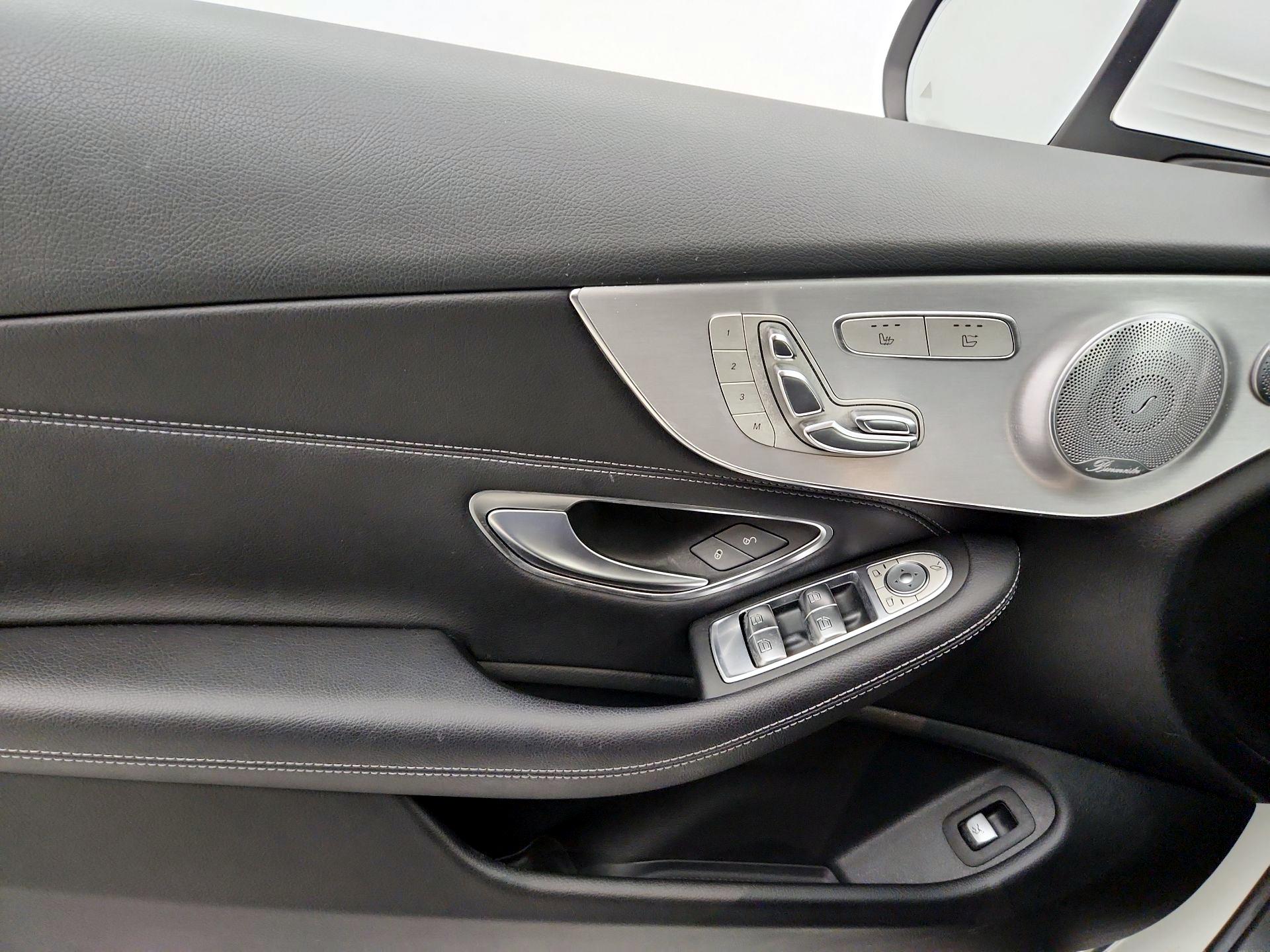 Thumbnail: 2018 Mercedes-Benz C-Class - 12