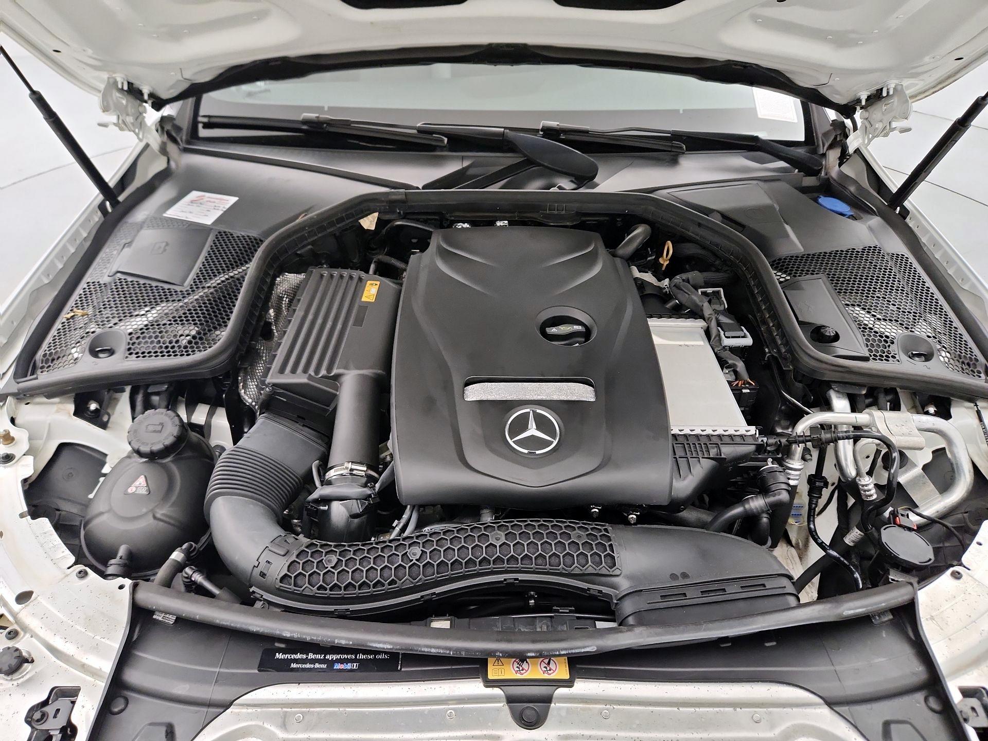 Thumbnail: 2018 Mercedes-Benz C-Class - 20