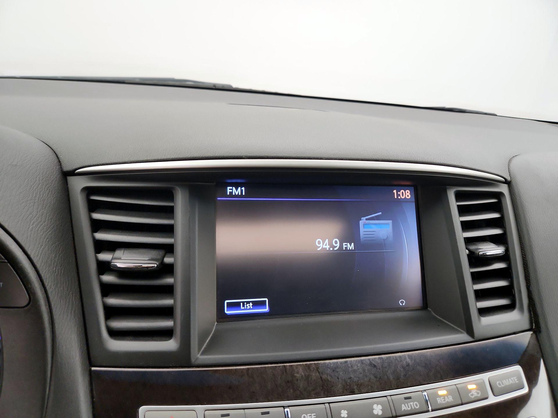 Thumbnail: 2015 INFINITI QX60 - 16