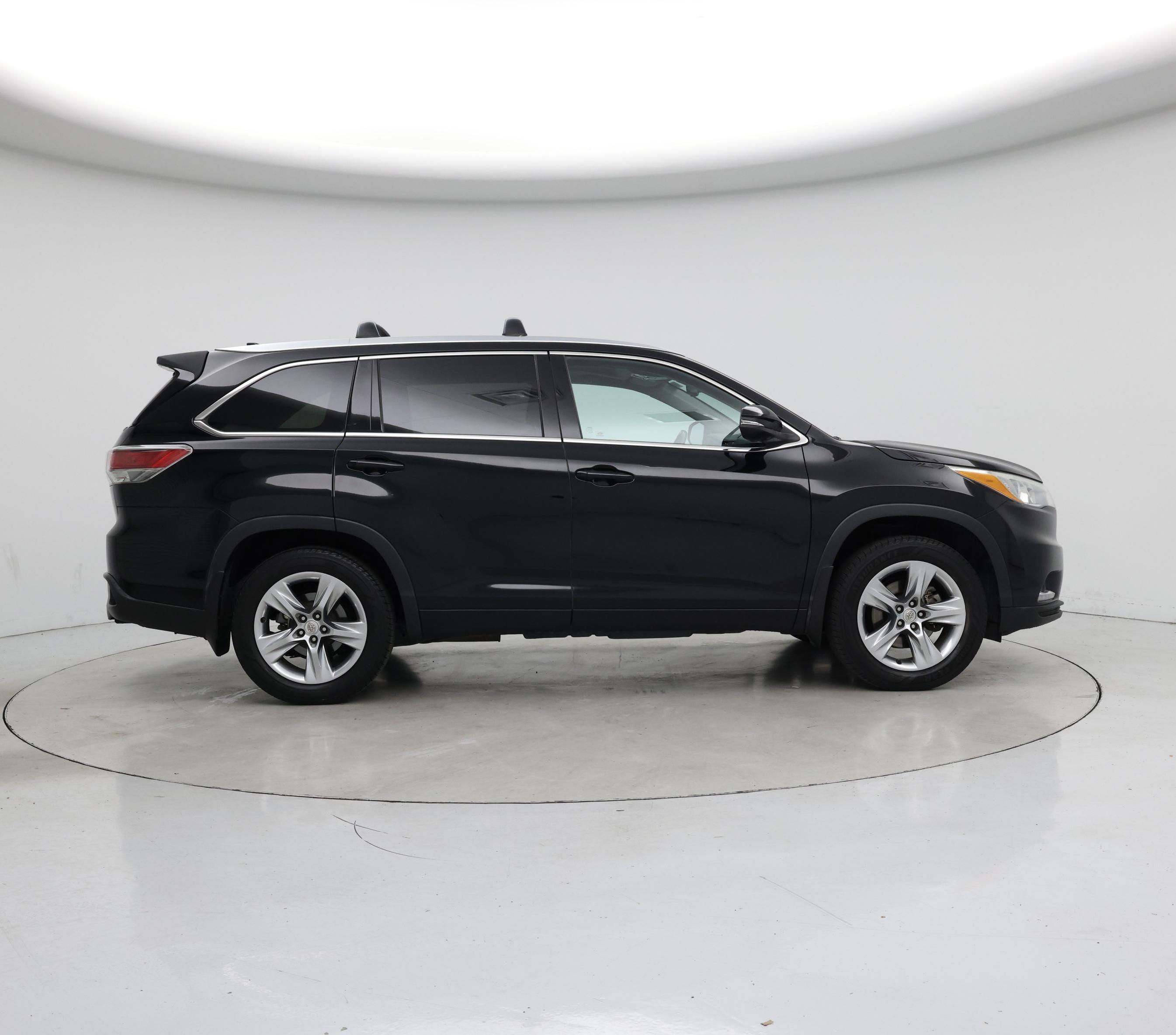 Thumbnail: 2015 Toyota Highlander - 7