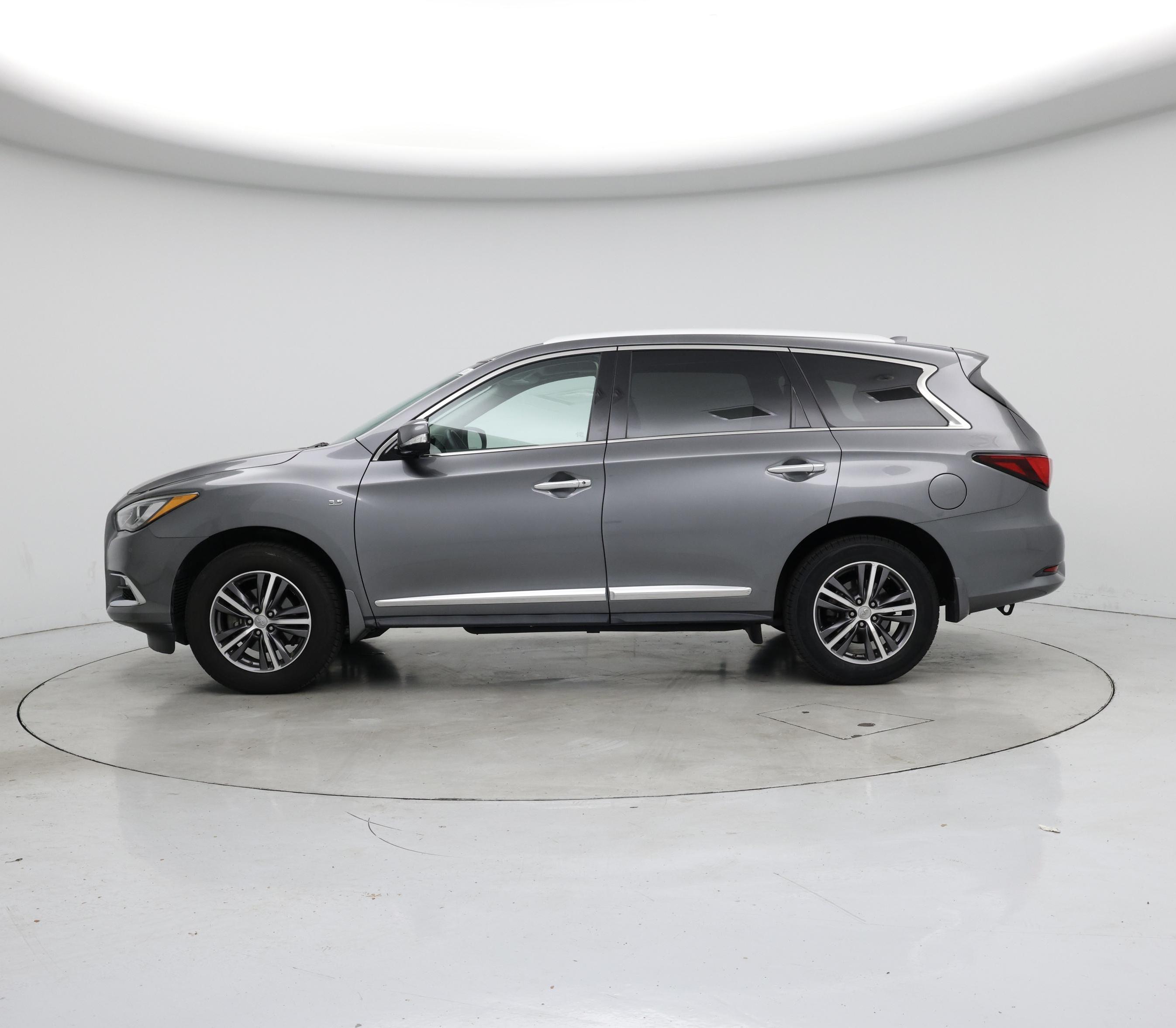 Thumbnail: 2018 INFINITI QX60 - 3