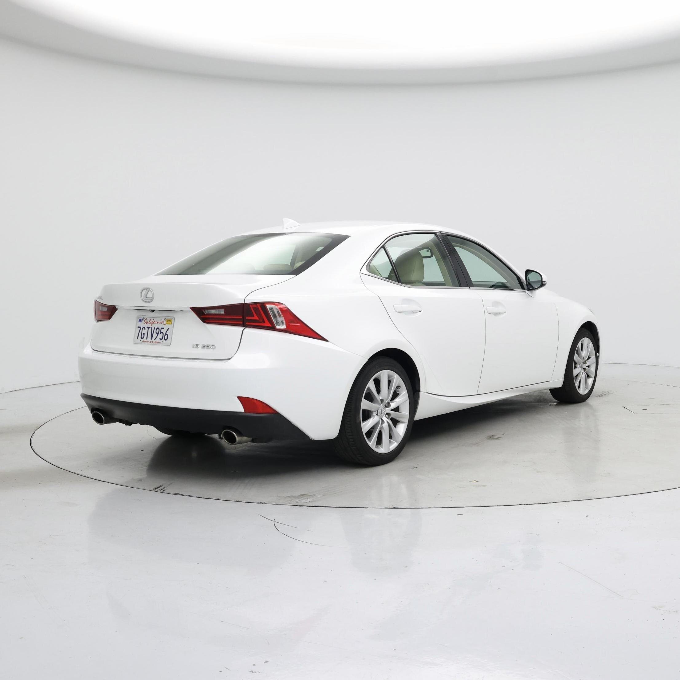 Thumbnail: 2015 Lexus IS - 8
