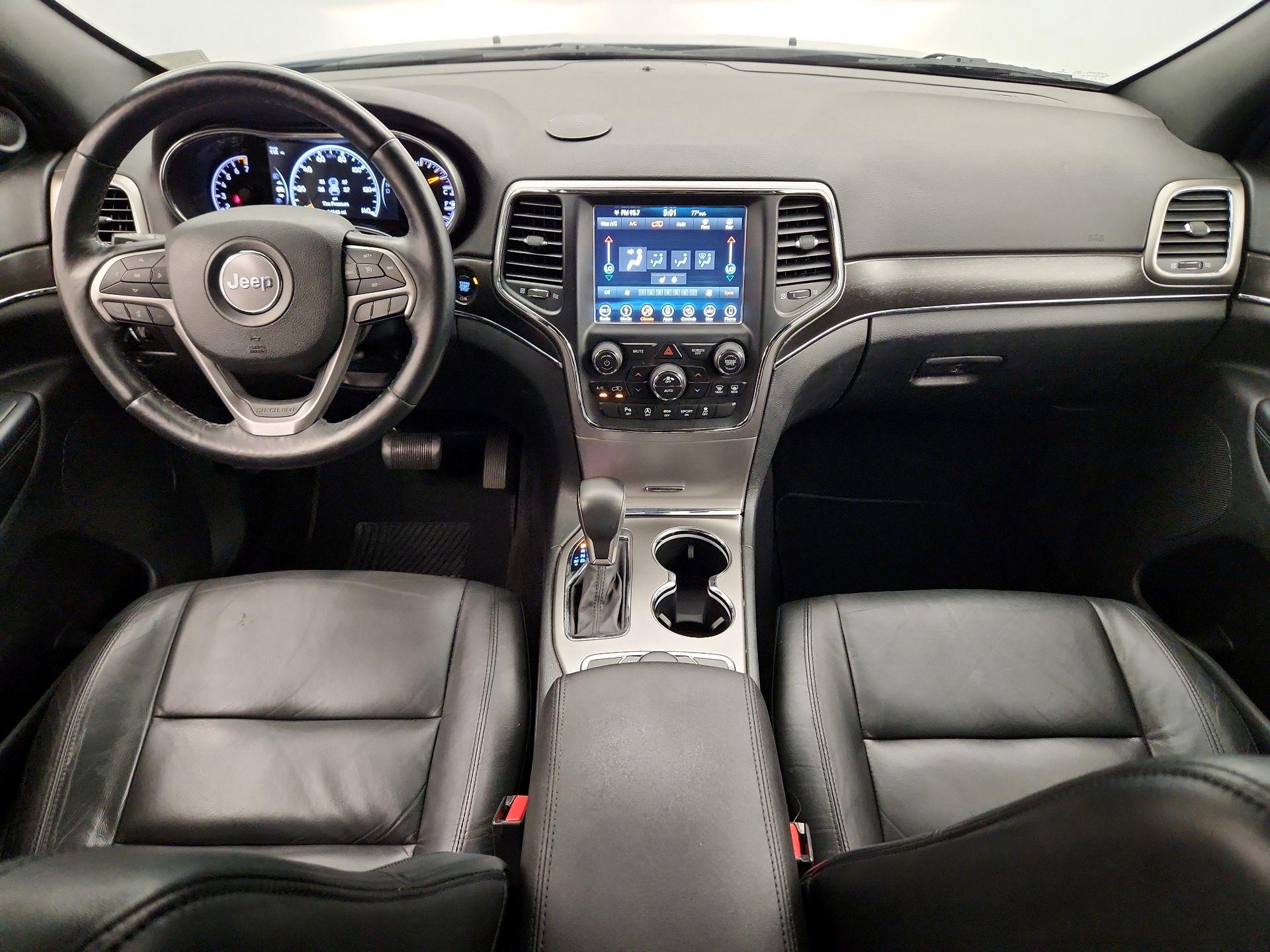 Thumbnail: 2018 Jeep Grand Cherokee - 9