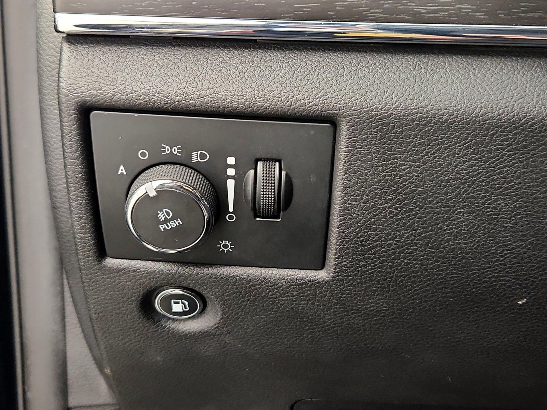 Thumbnail: 2018 Jeep Grand Cherokee - 13