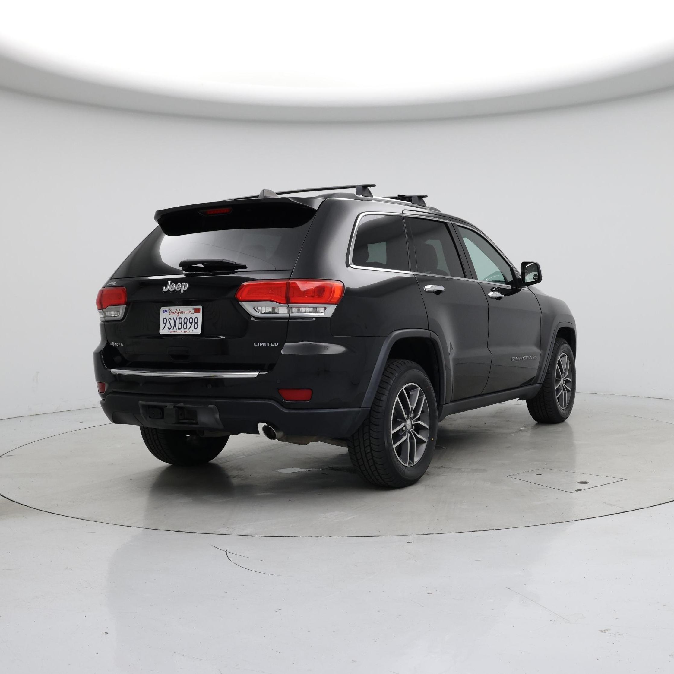 Thumbnail: 2018 Jeep Grand Cherokee - 8