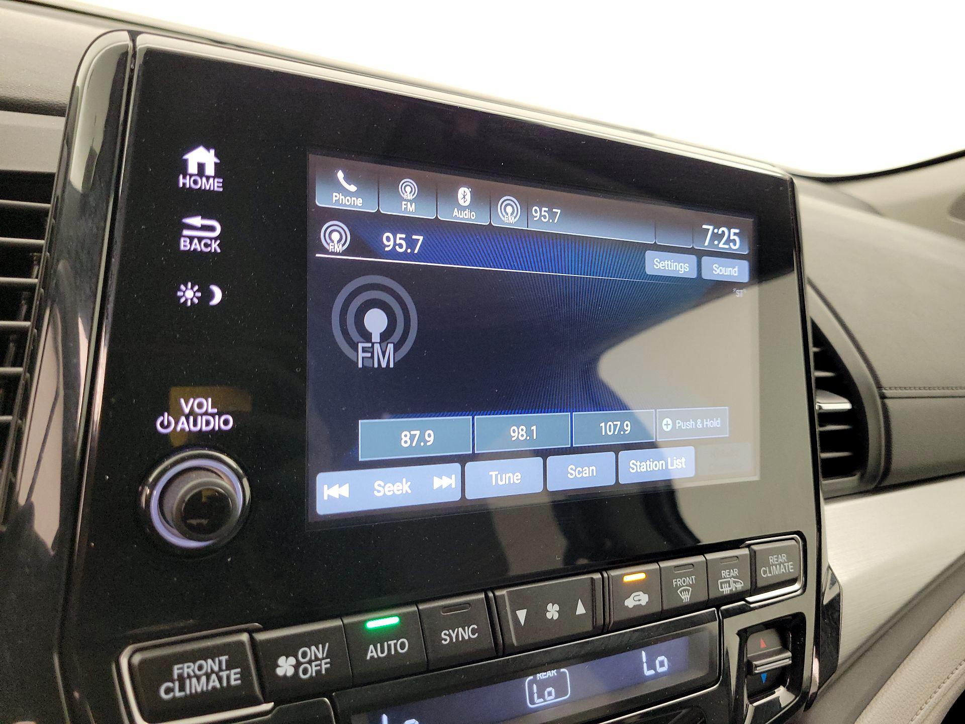 Thumbnail: 2020 Honda Odyssey - 15