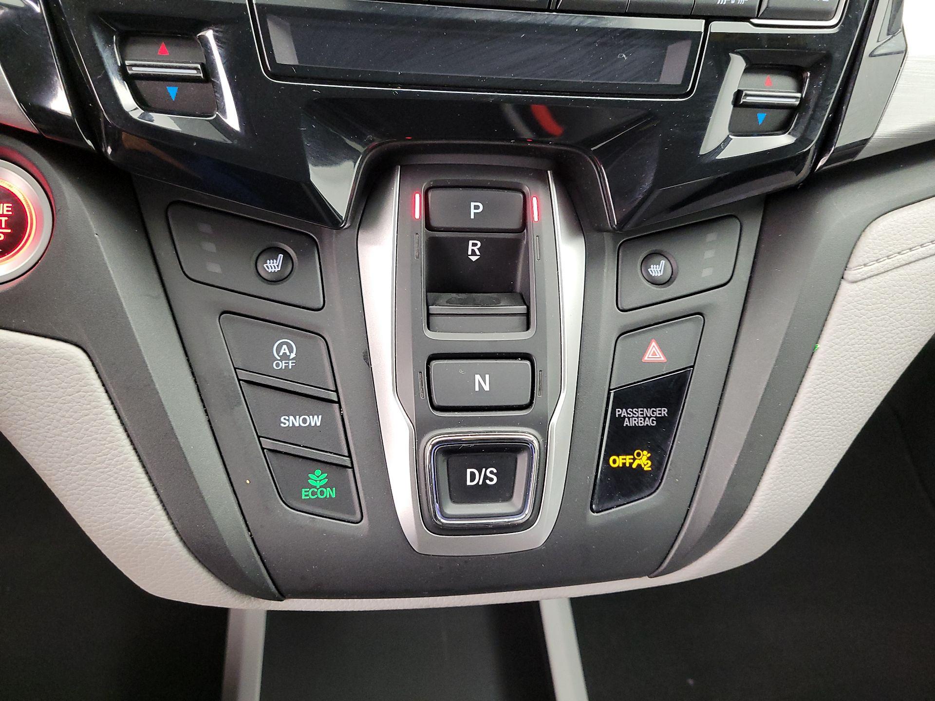 Thumbnail: 2020 Honda Odyssey - 17