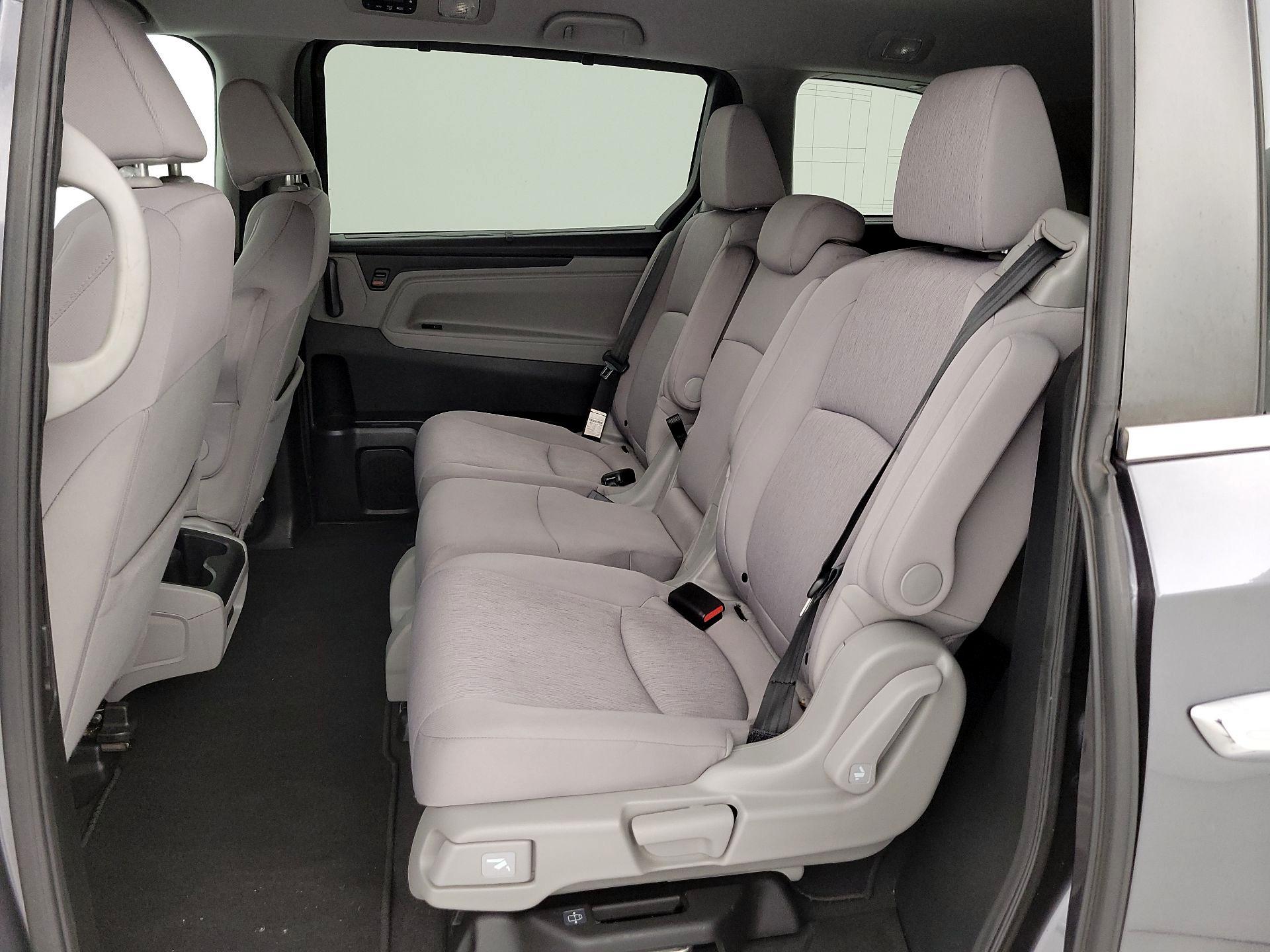 Thumbnail: 2020 Honda Odyssey - 18