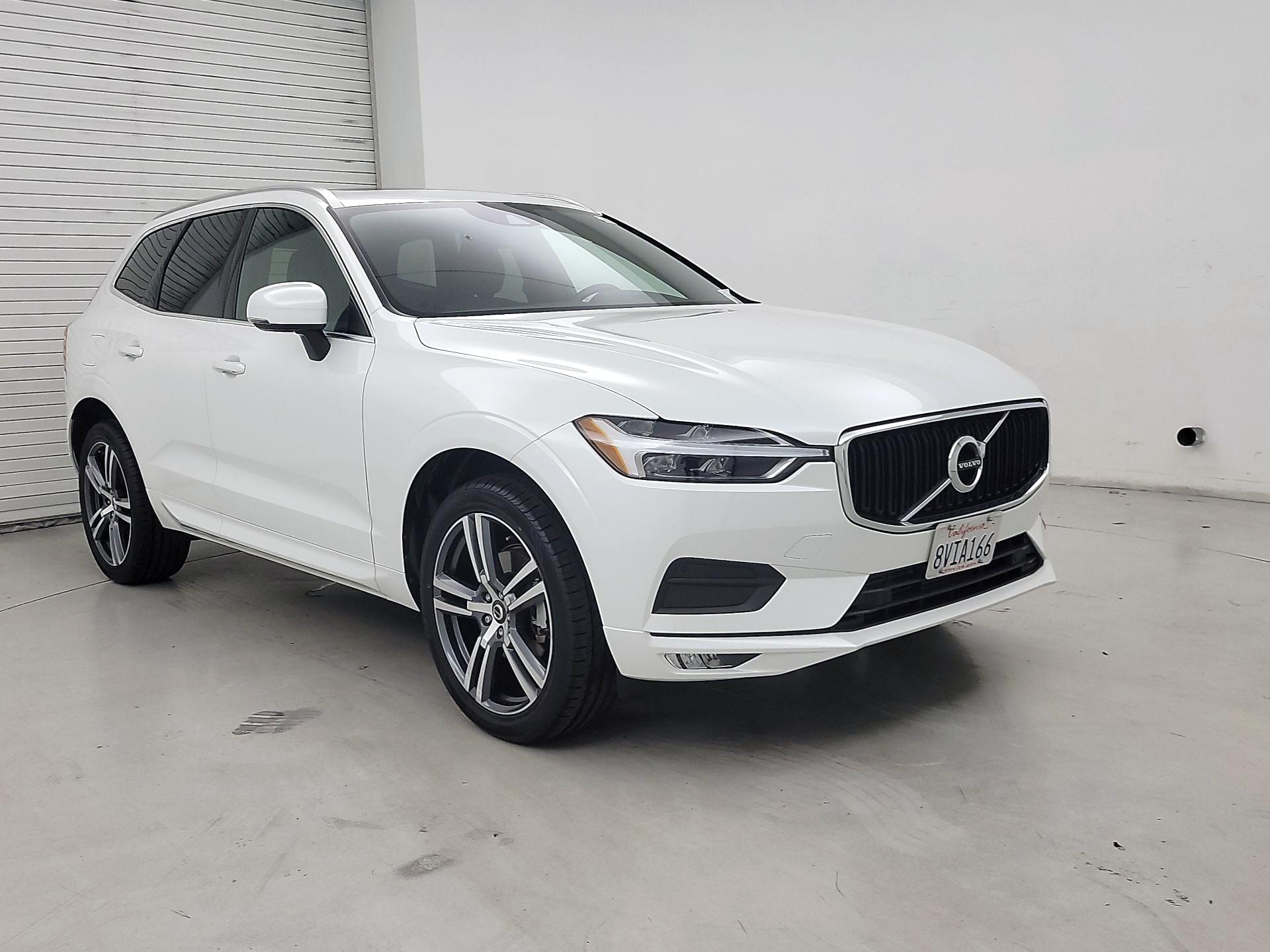 Thumbnail: 2021 Volvo XC60 - 1