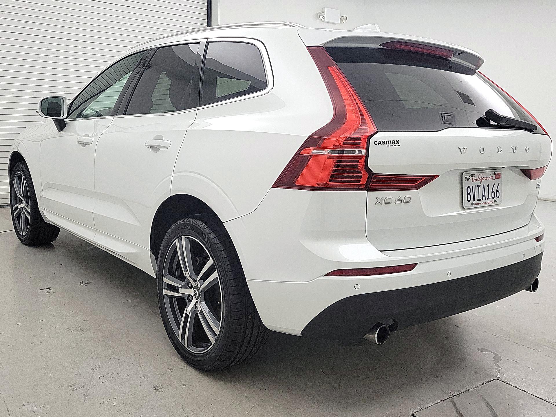 Thumbnail: 2021 Volvo XC60 - 7