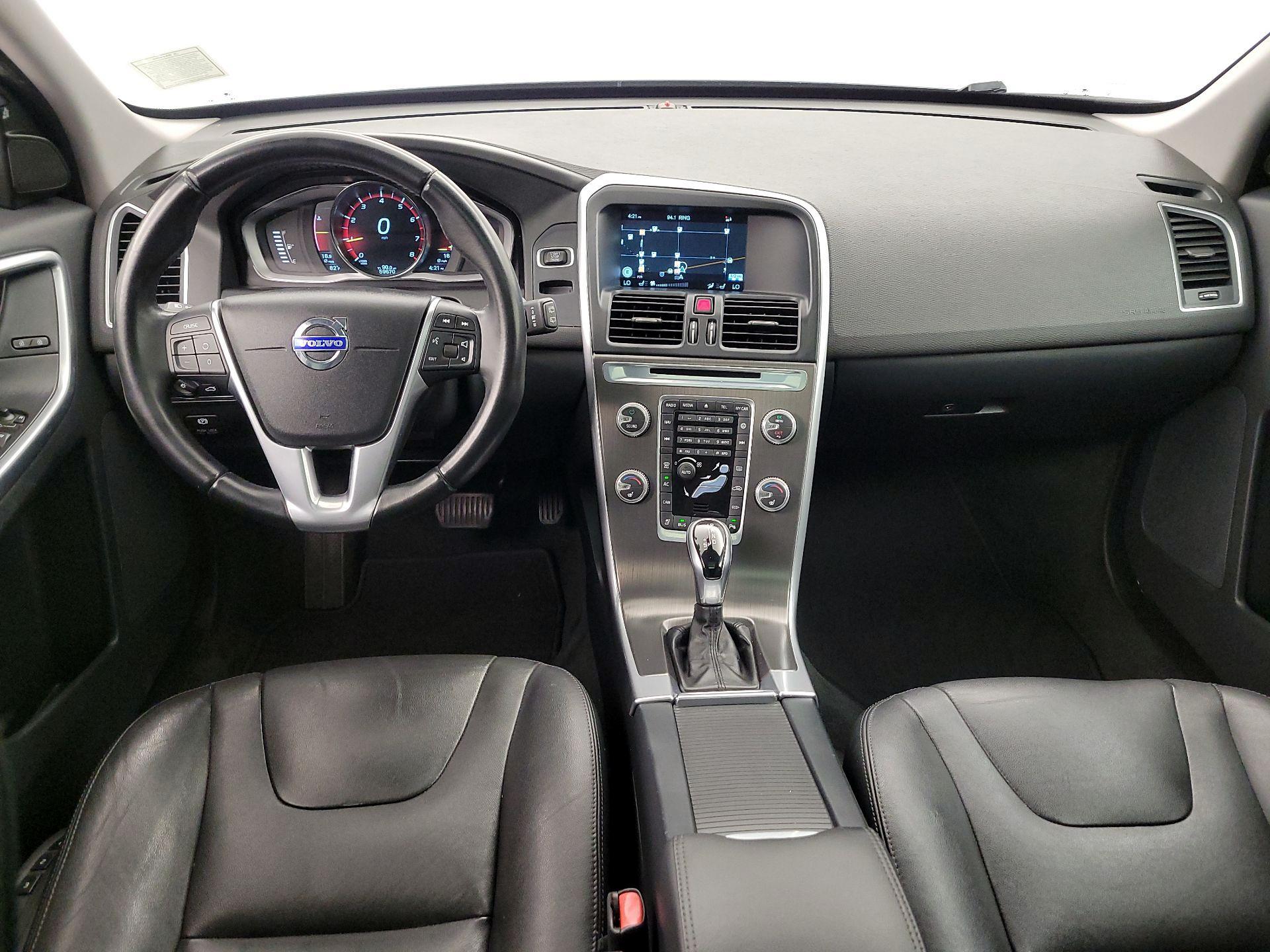 Thumbnail: 2015 Volvo XC60 - 9