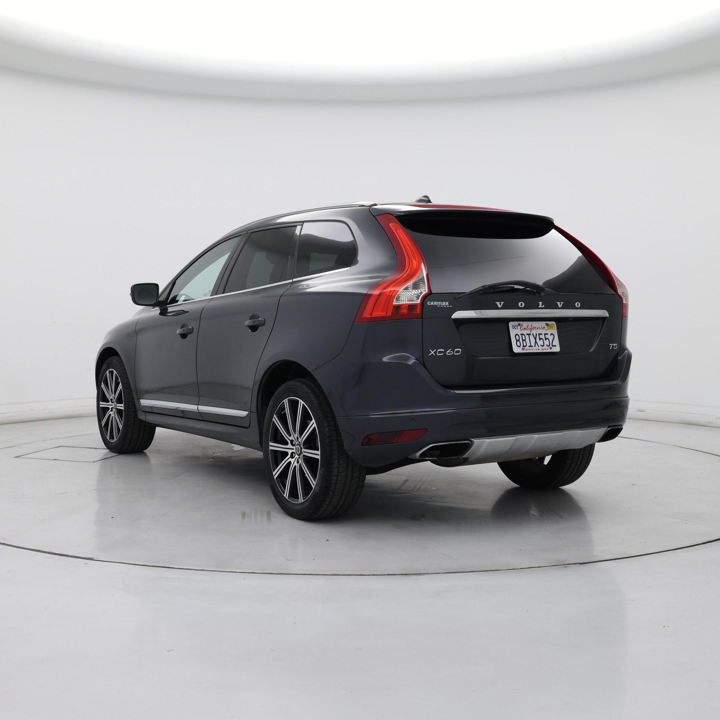 Thumbnail: 2015 Volvo XC60 - 2