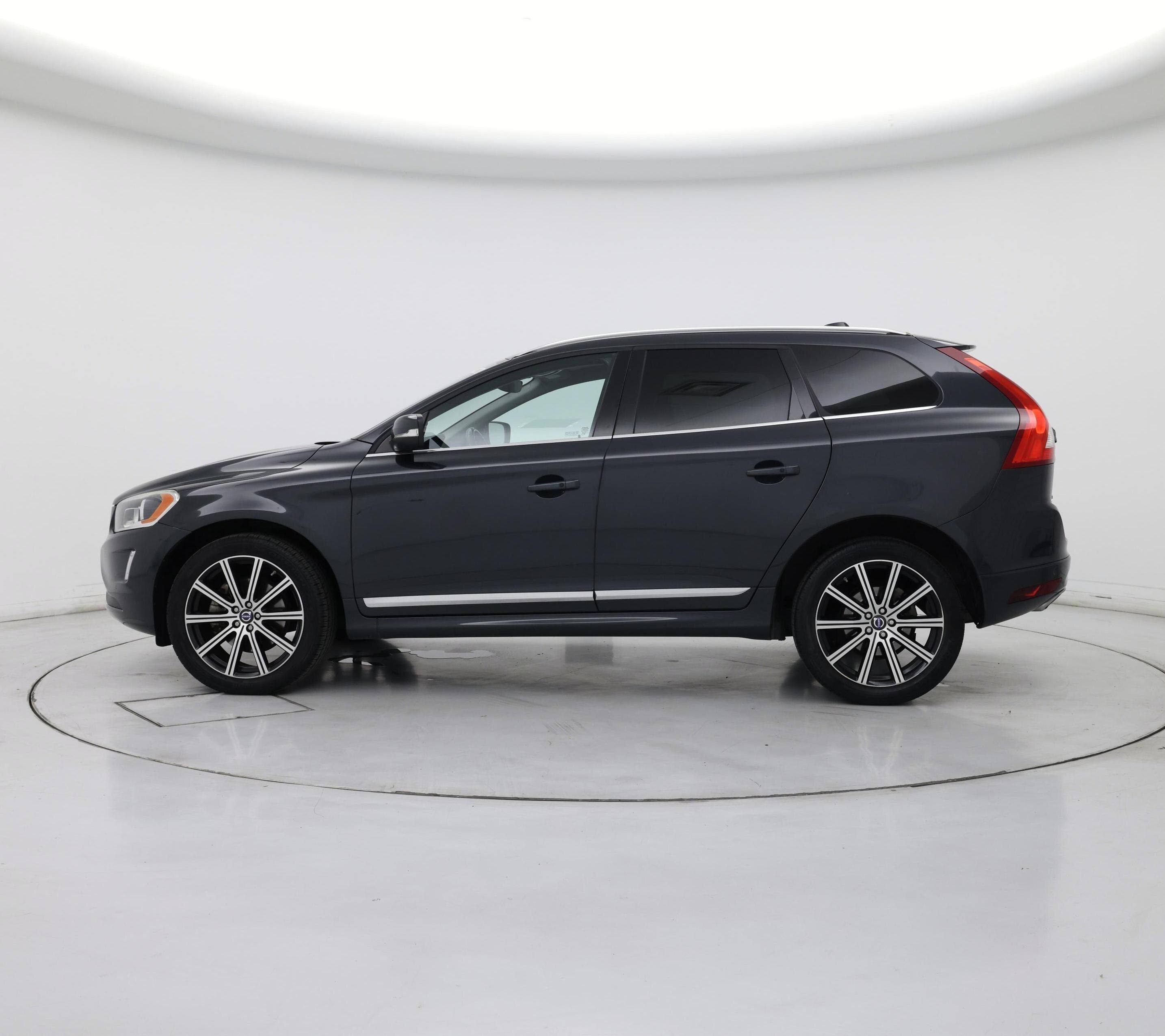 Thumbnail: 2015 Volvo XC60 - 3