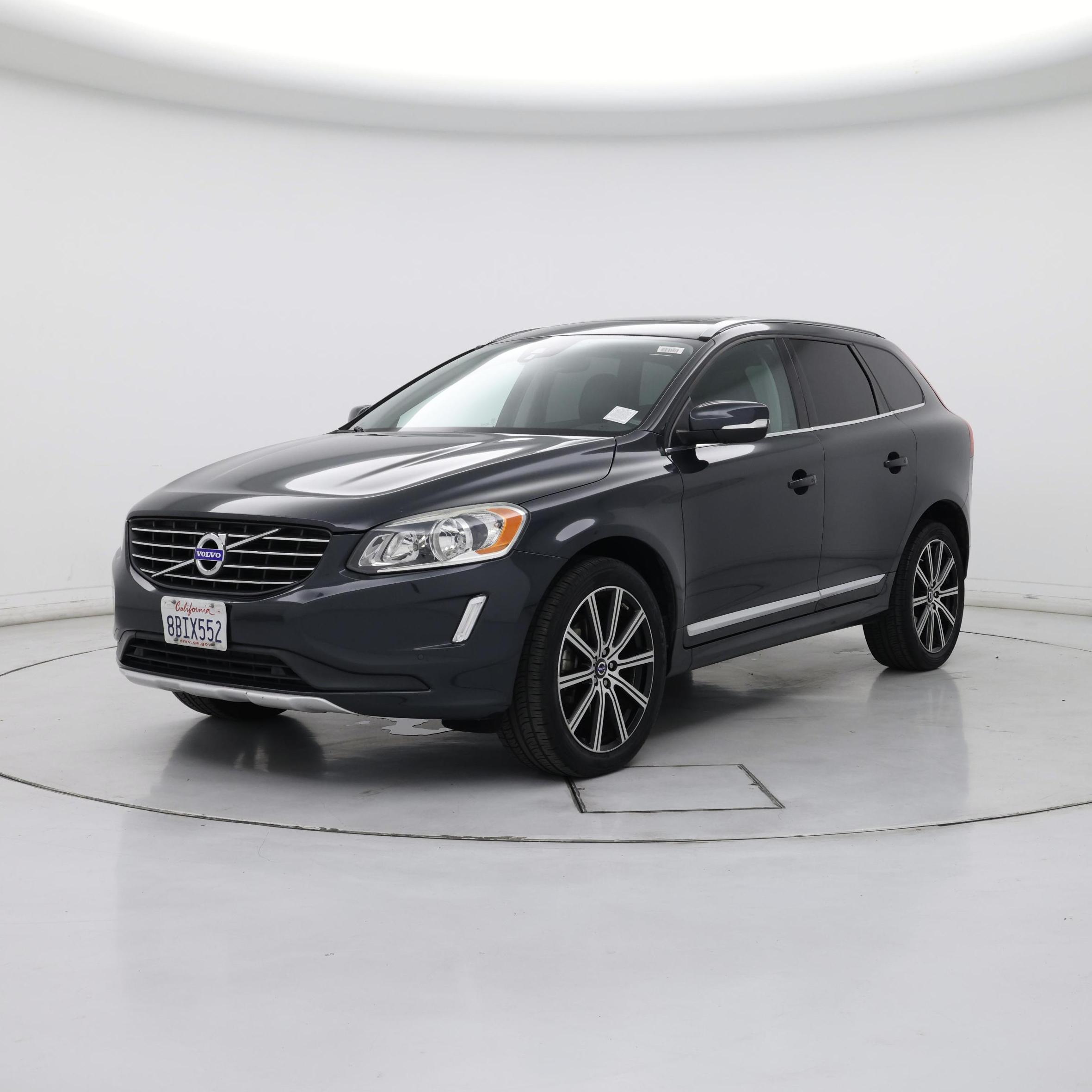 Thumbnail: 2015 Volvo XC60 - 4