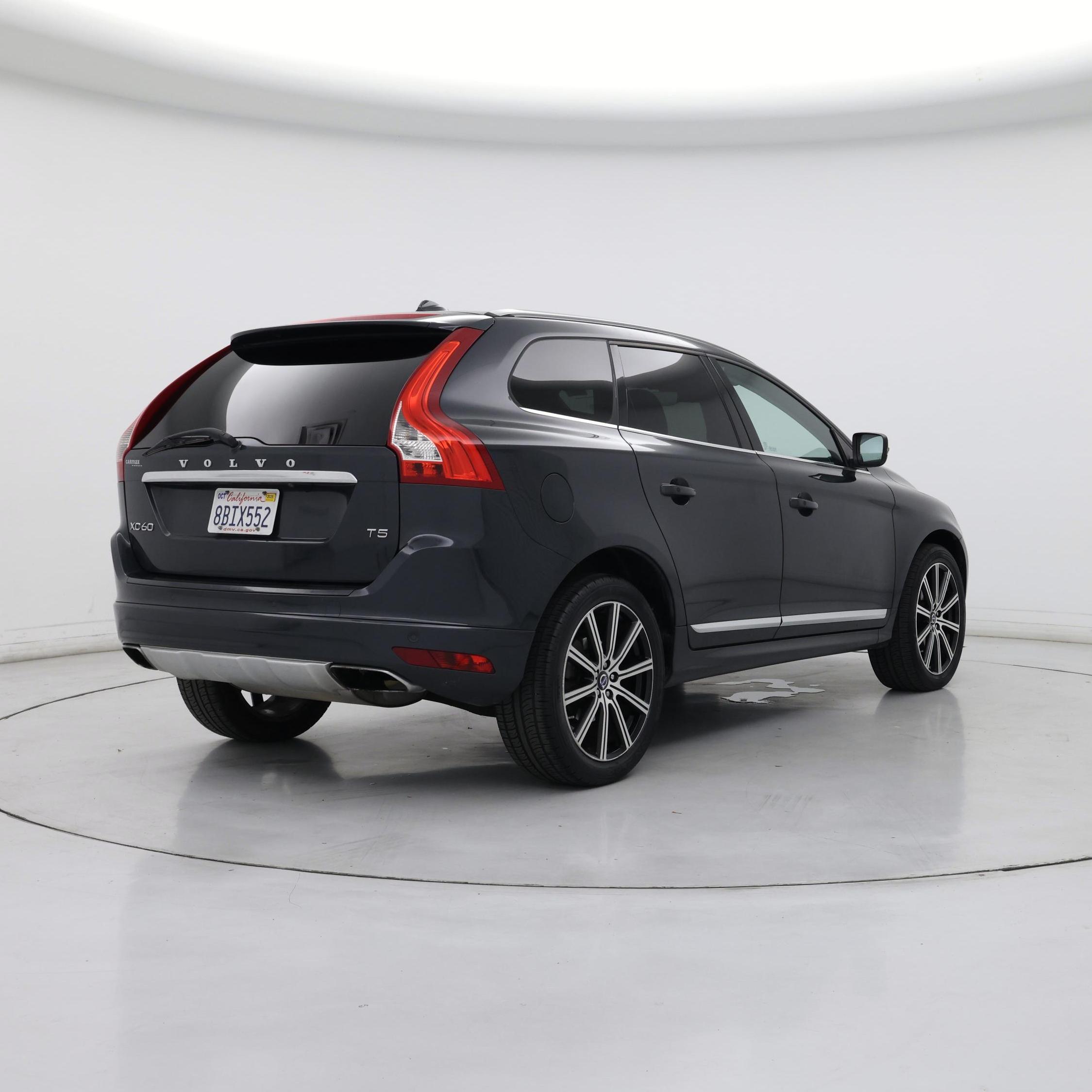 Thumbnail: 2015 Volvo XC60 - 8
