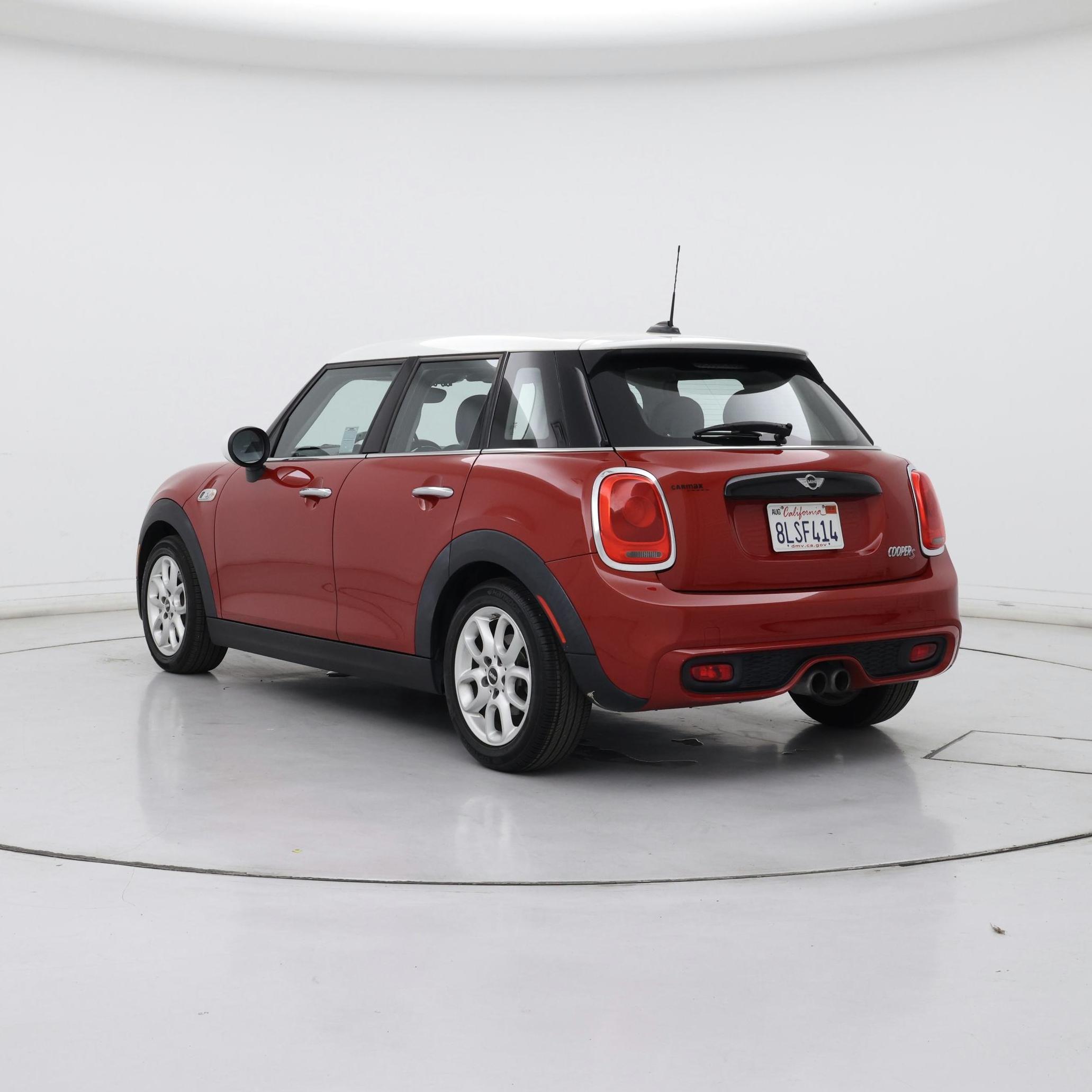 Thumbnail: 2016 MINI Cooper Hardtop - 2