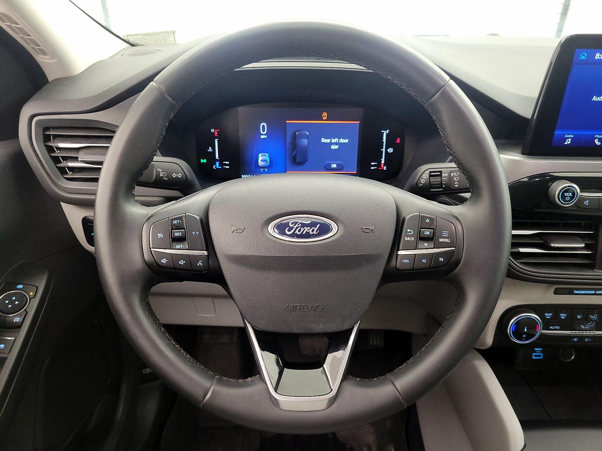 Thumbnail: 2023 Ford Escape - 10