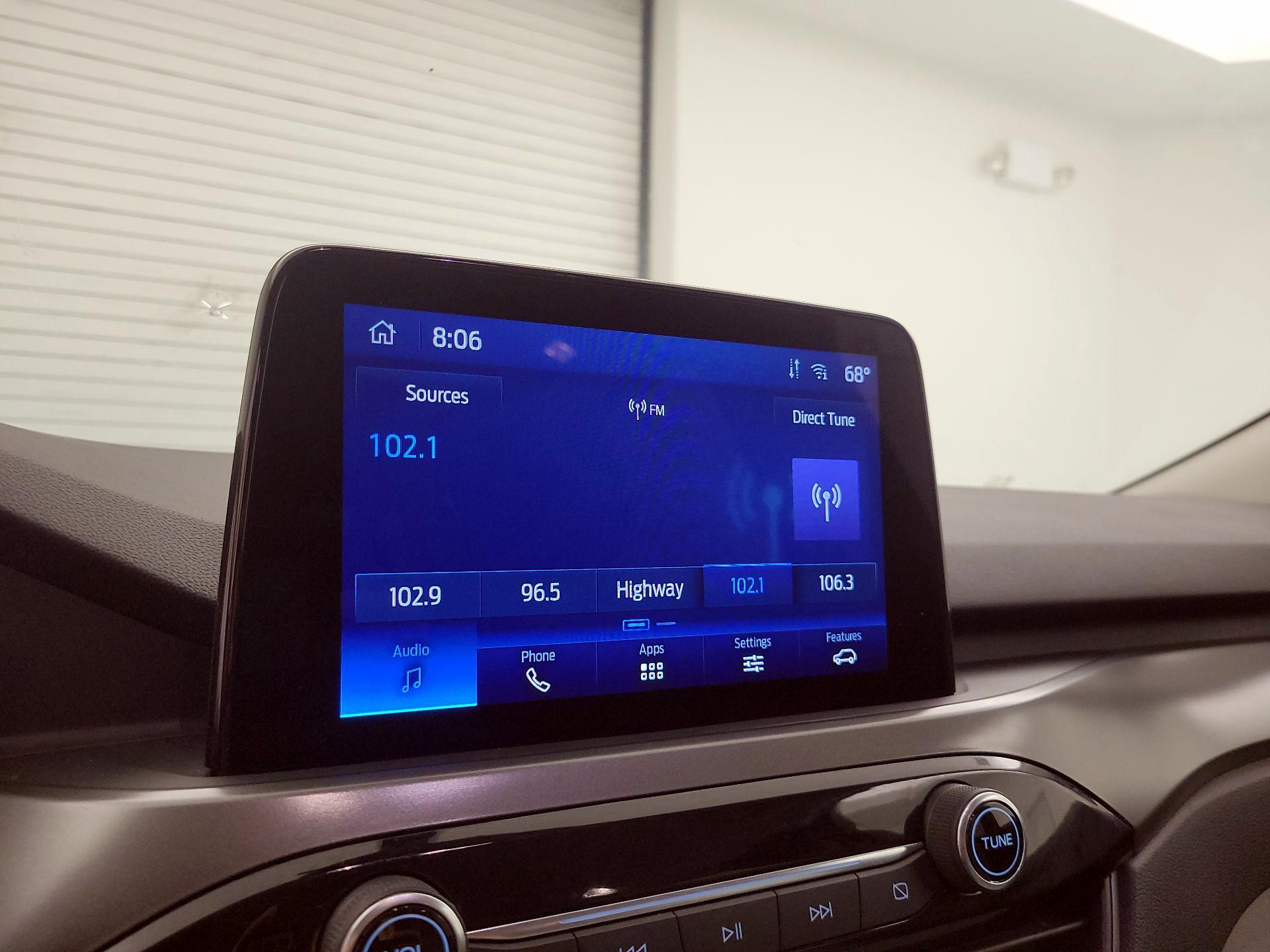 Thumbnail: 2023 Ford Escape - 15