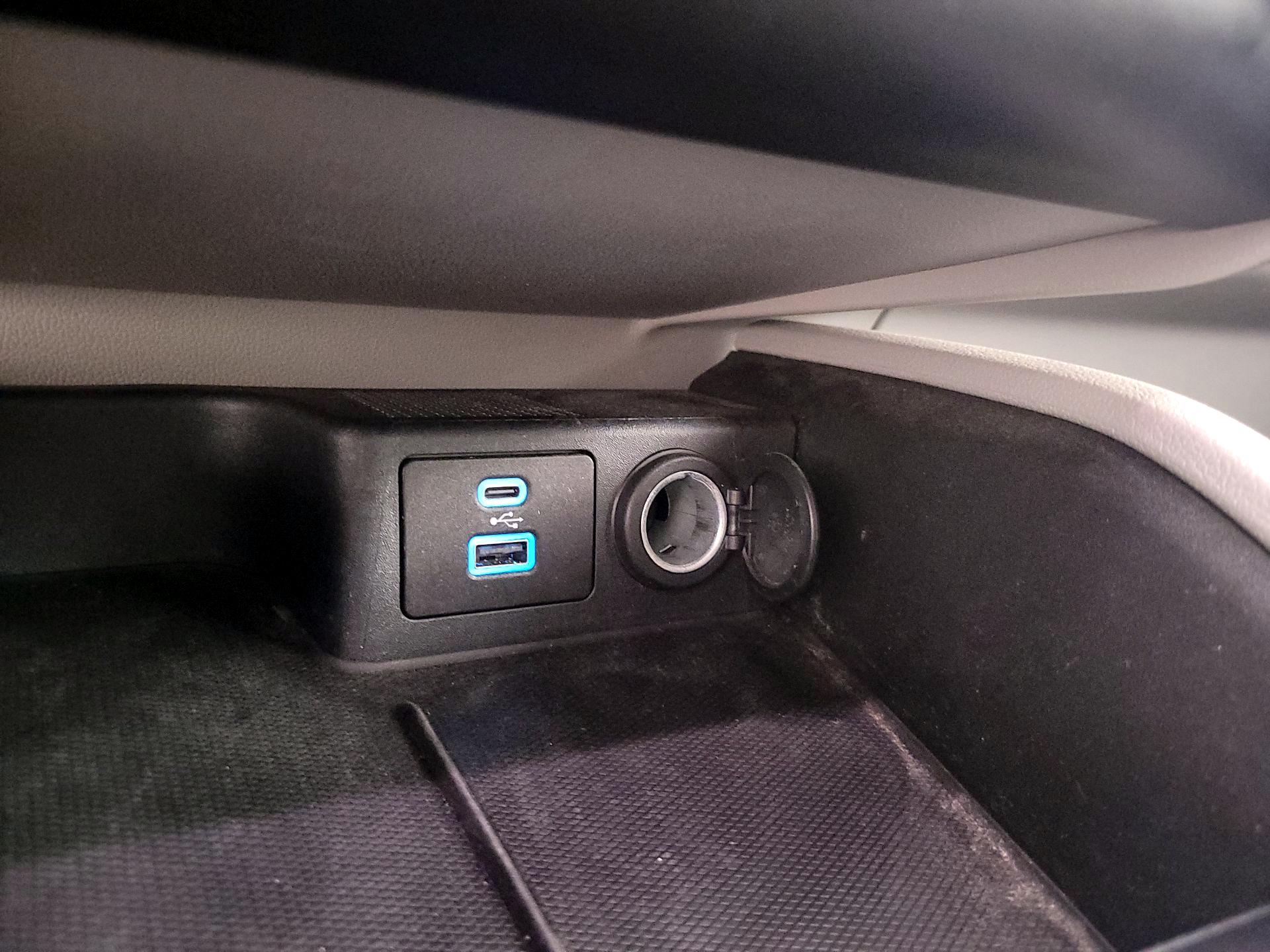 Thumbnail: 2023 Ford Escape - 18